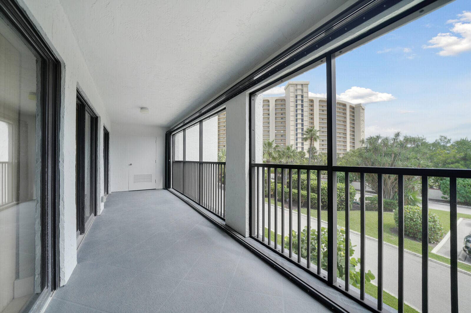 Screened Patio