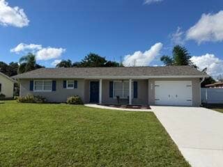 Property photo for 583 SE Greenway Terrace, Port St Lucie, FL
