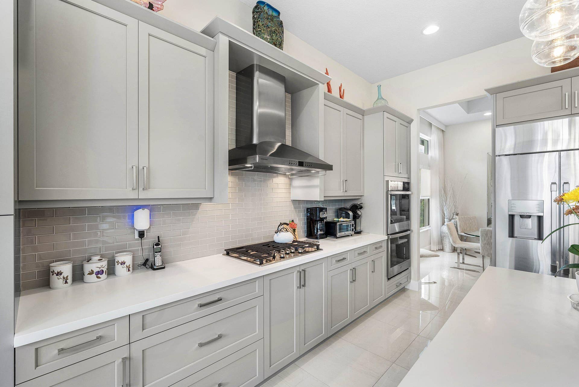 12953 VENETO SPRINGS Drive, Boynton Beach, FL 33473 Pull out pots & pan drawers