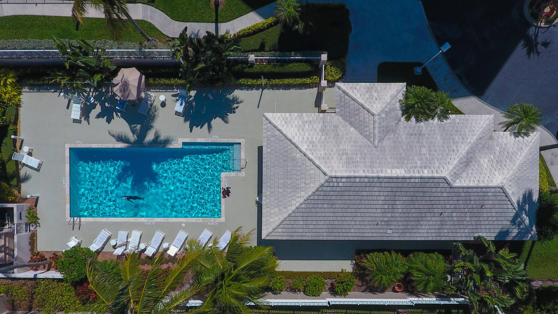 Community Pool & Clubhouse