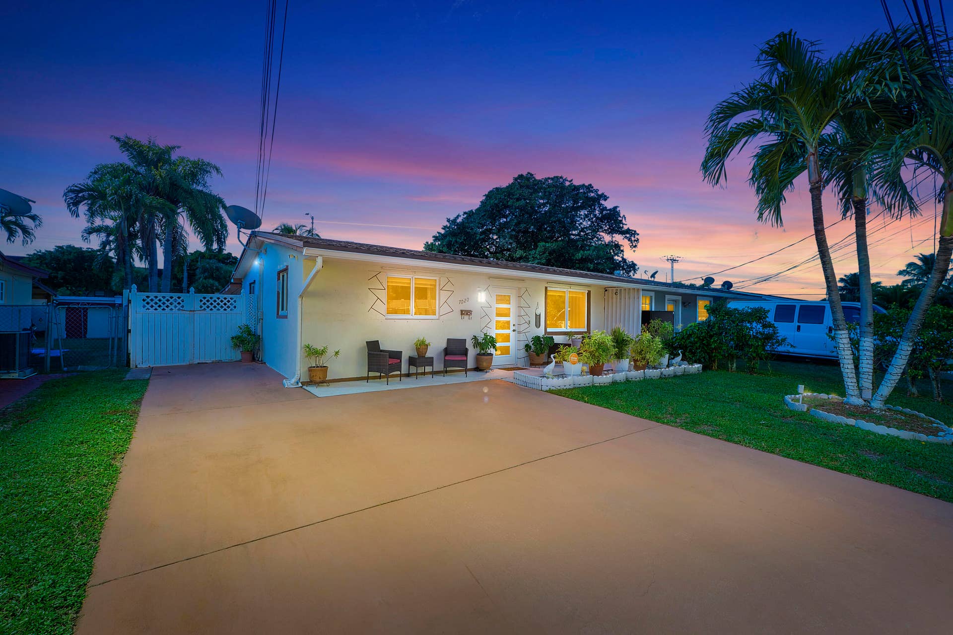 7020 SW 20th St_014