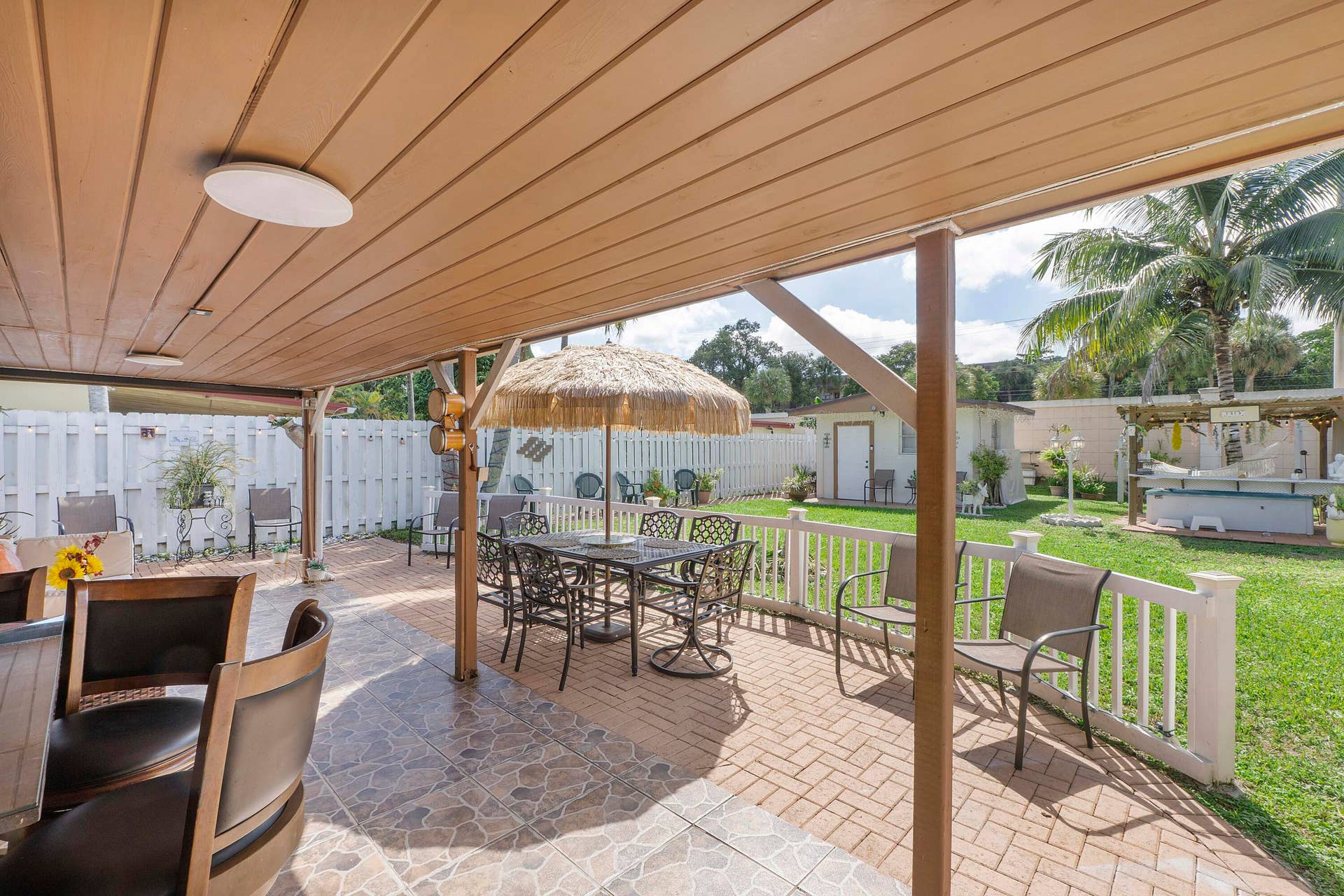 7020 SW 20th St_037