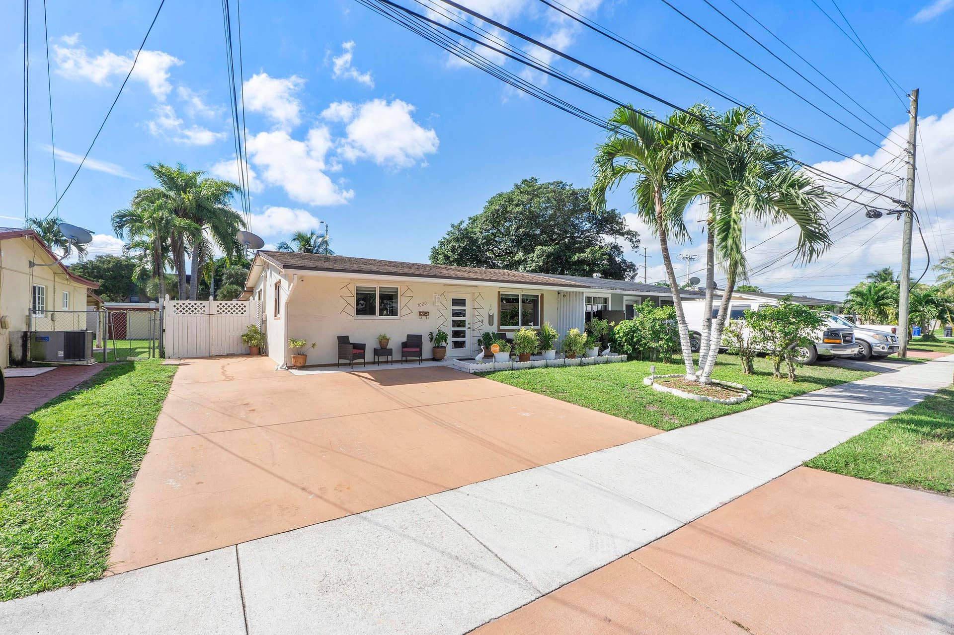 7020 SW 20th St_012