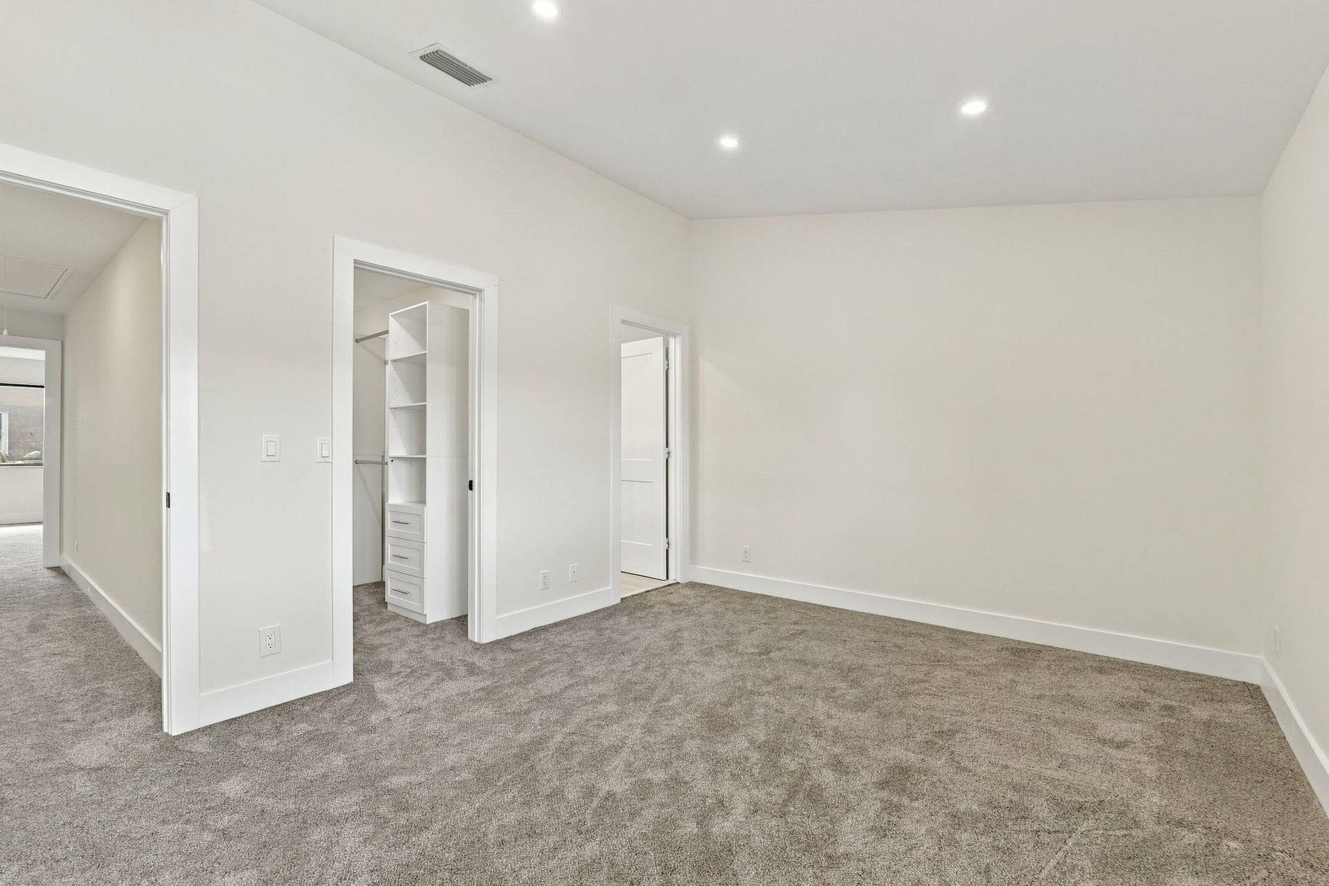 2641 Gately Drive W, #906, West Palm Beach, FL 33415 Guest Bedroom