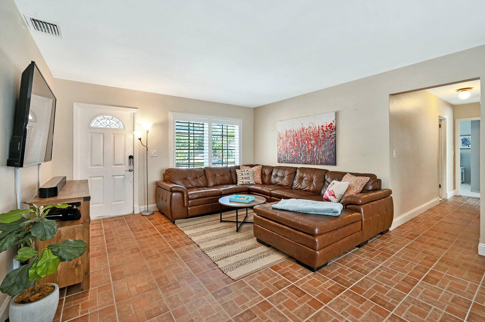 904 SE 12th Street, Deerfield Beach, FL 33441 09_Image_9_mls