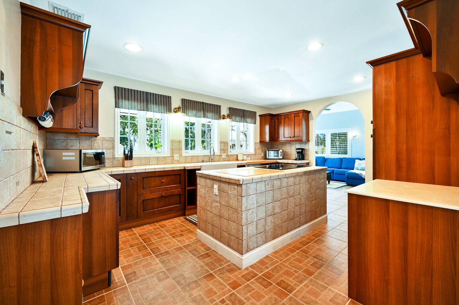 904 SE 12th Street, Deerfield Beach, FL 33441 27_Image_27_mls