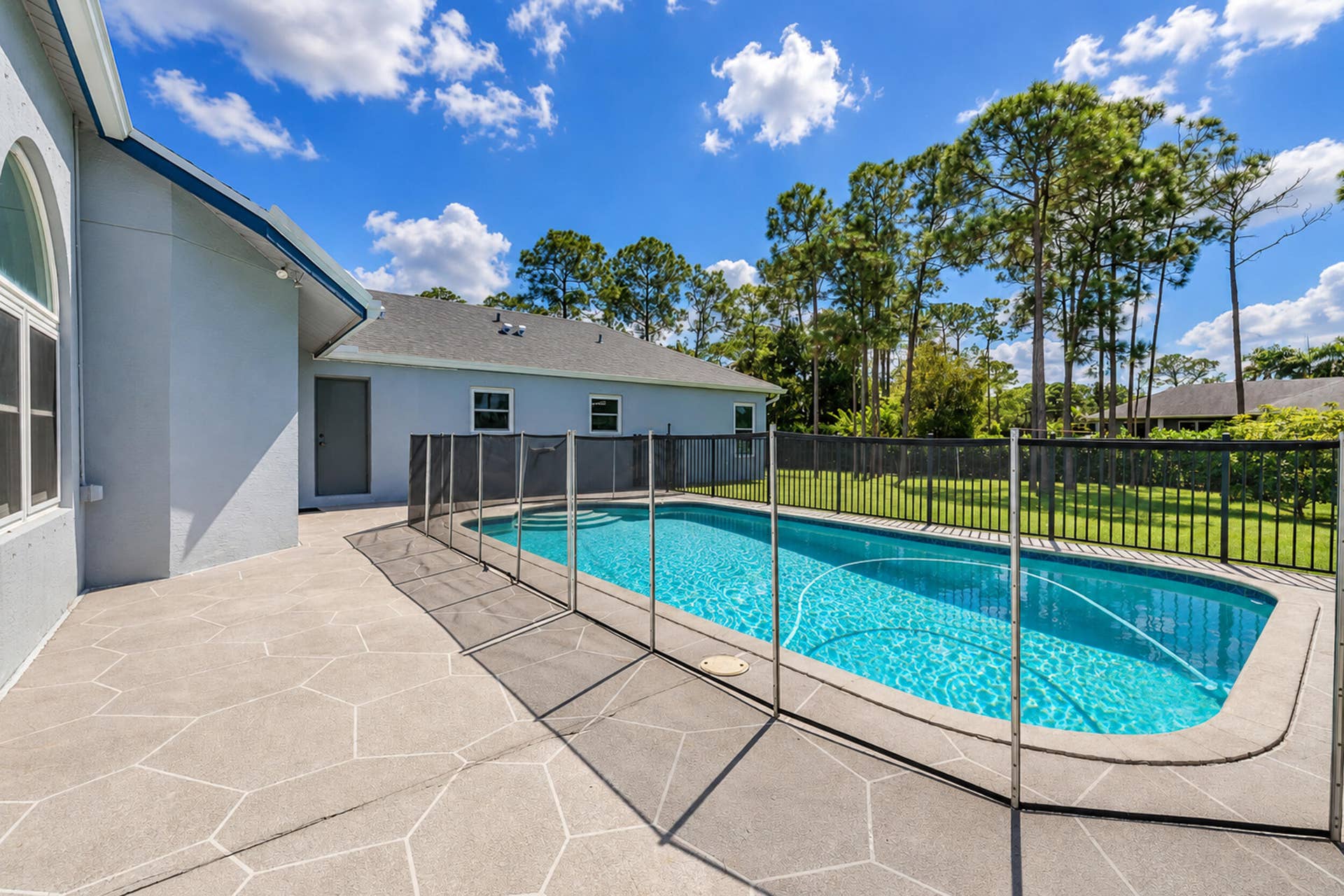 17226 79th Court N, The Acreage, FL 33470 Pool