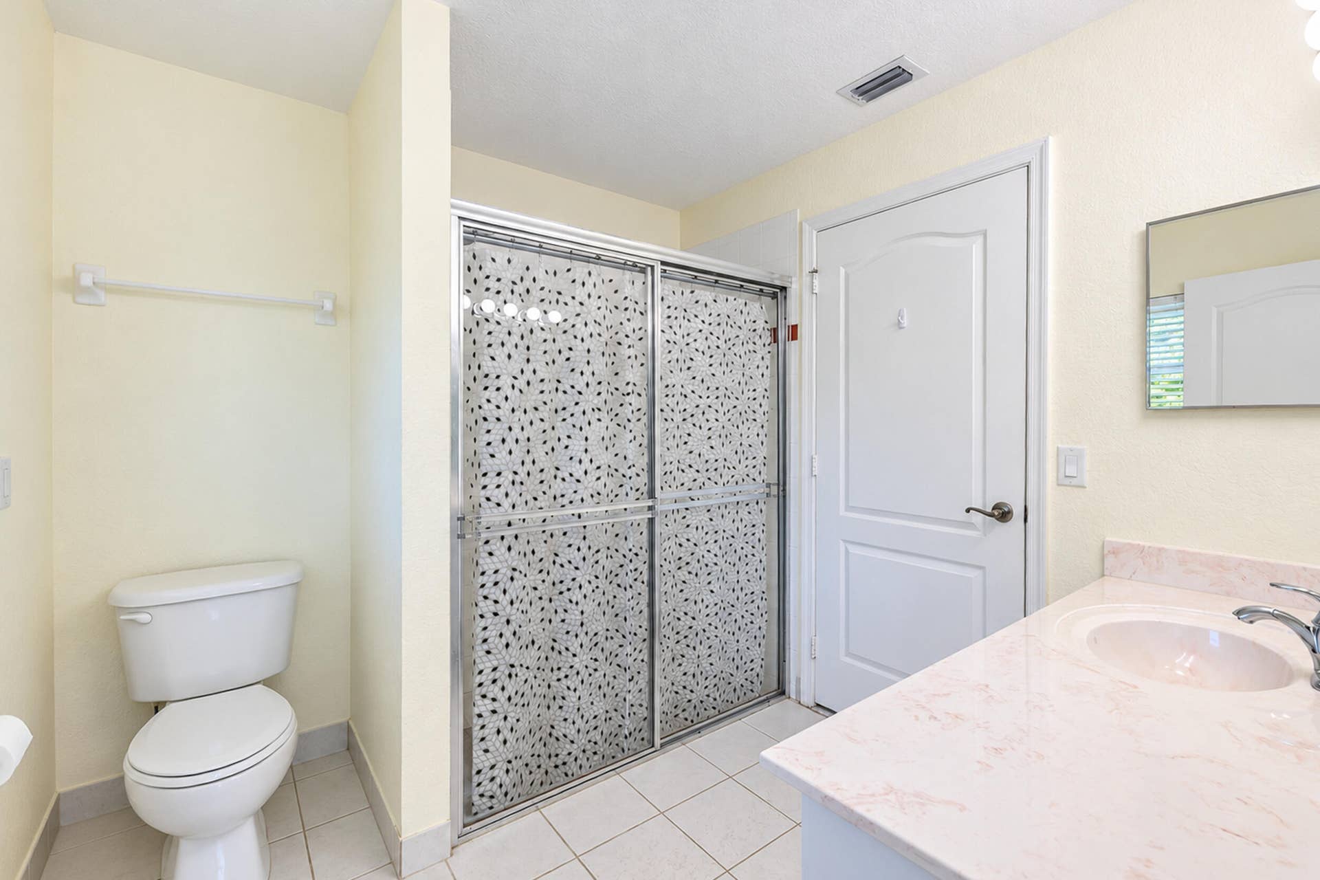 17226 79th Court N, The Acreage, FL 33470 Bathroom 2