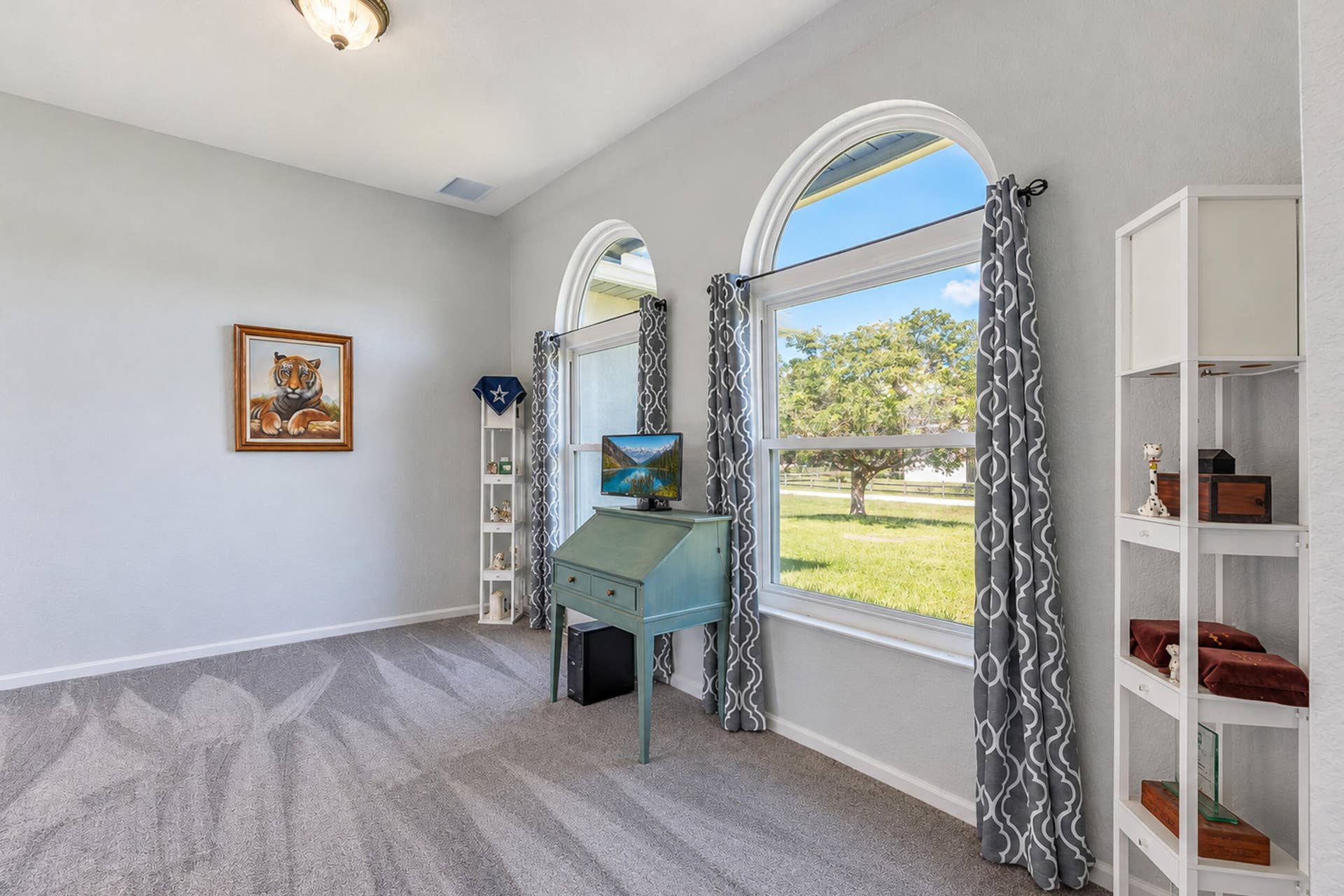 17226 79th Court N, The Acreage, FL 33470 Living Room