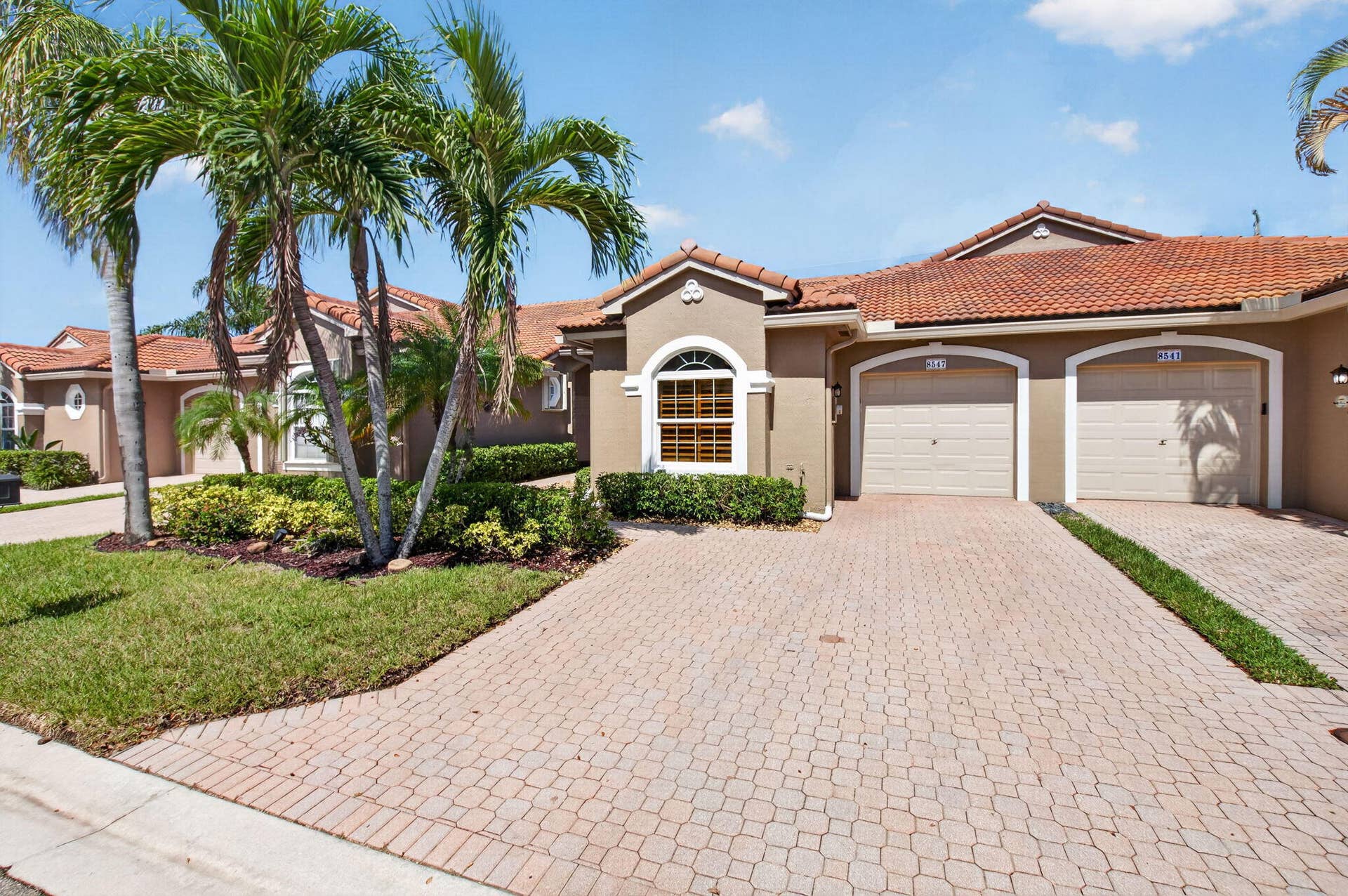 8547 VIA SERENA, #8547, Boca Raton, FL 33433 1 car garage double wide driveway