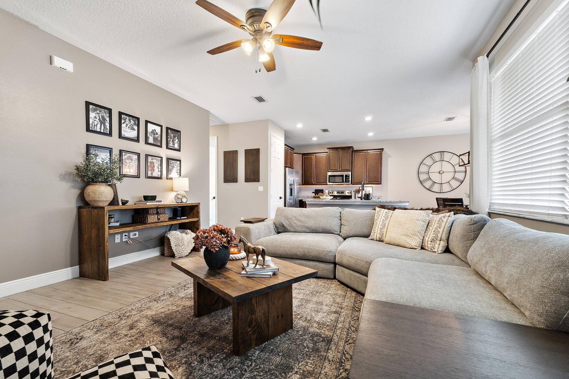 037-1293869thStN-WestPalmBeach-SMALL