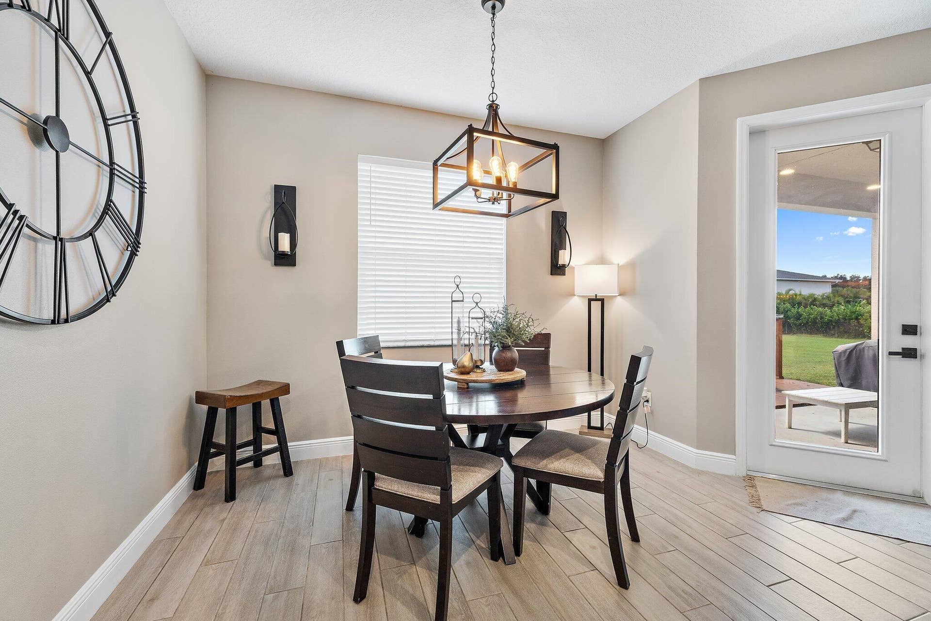 044-1293869thStN-WestPalmBeach-SMALL