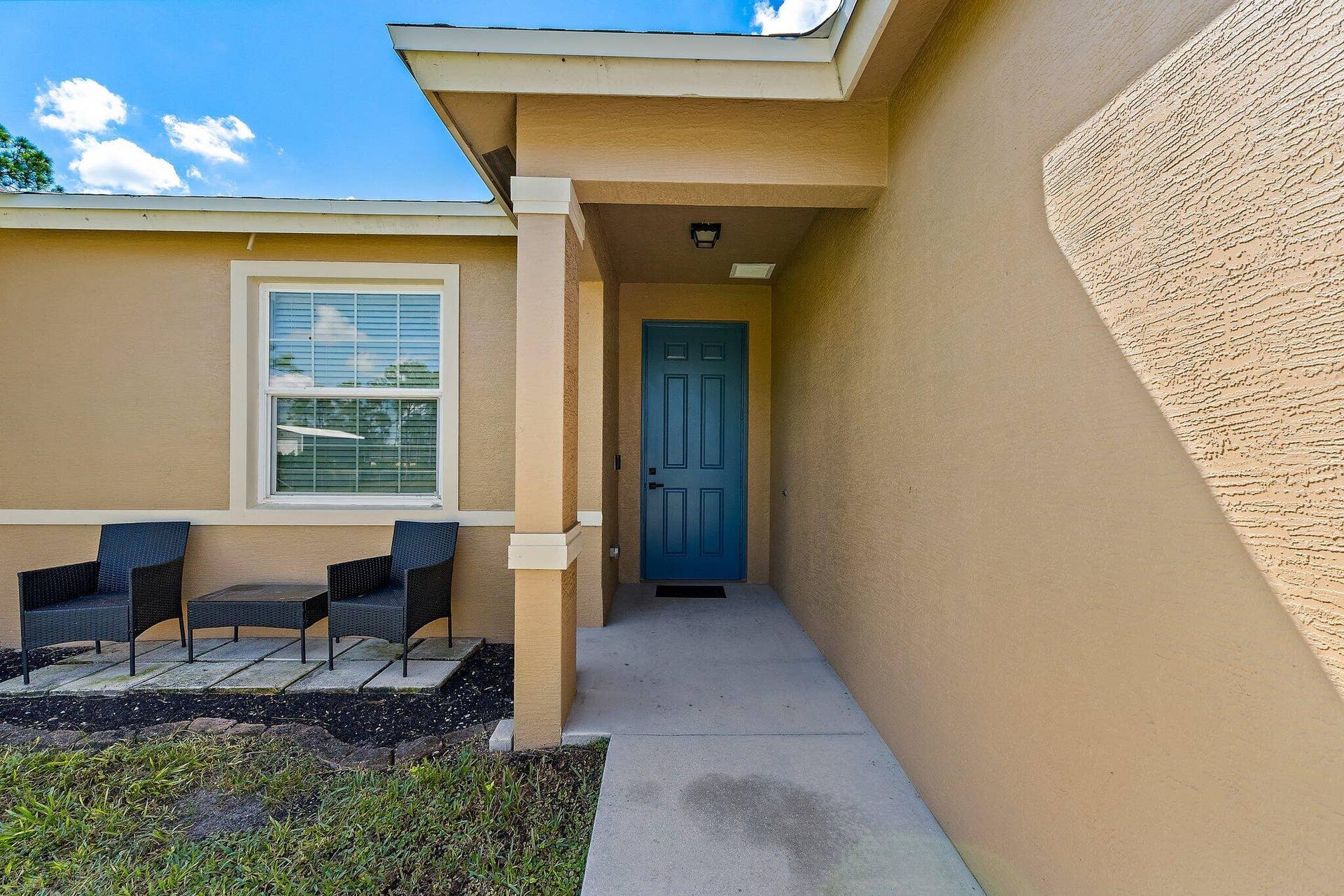029-1293869thStN-WestPalmBeach-SMALL