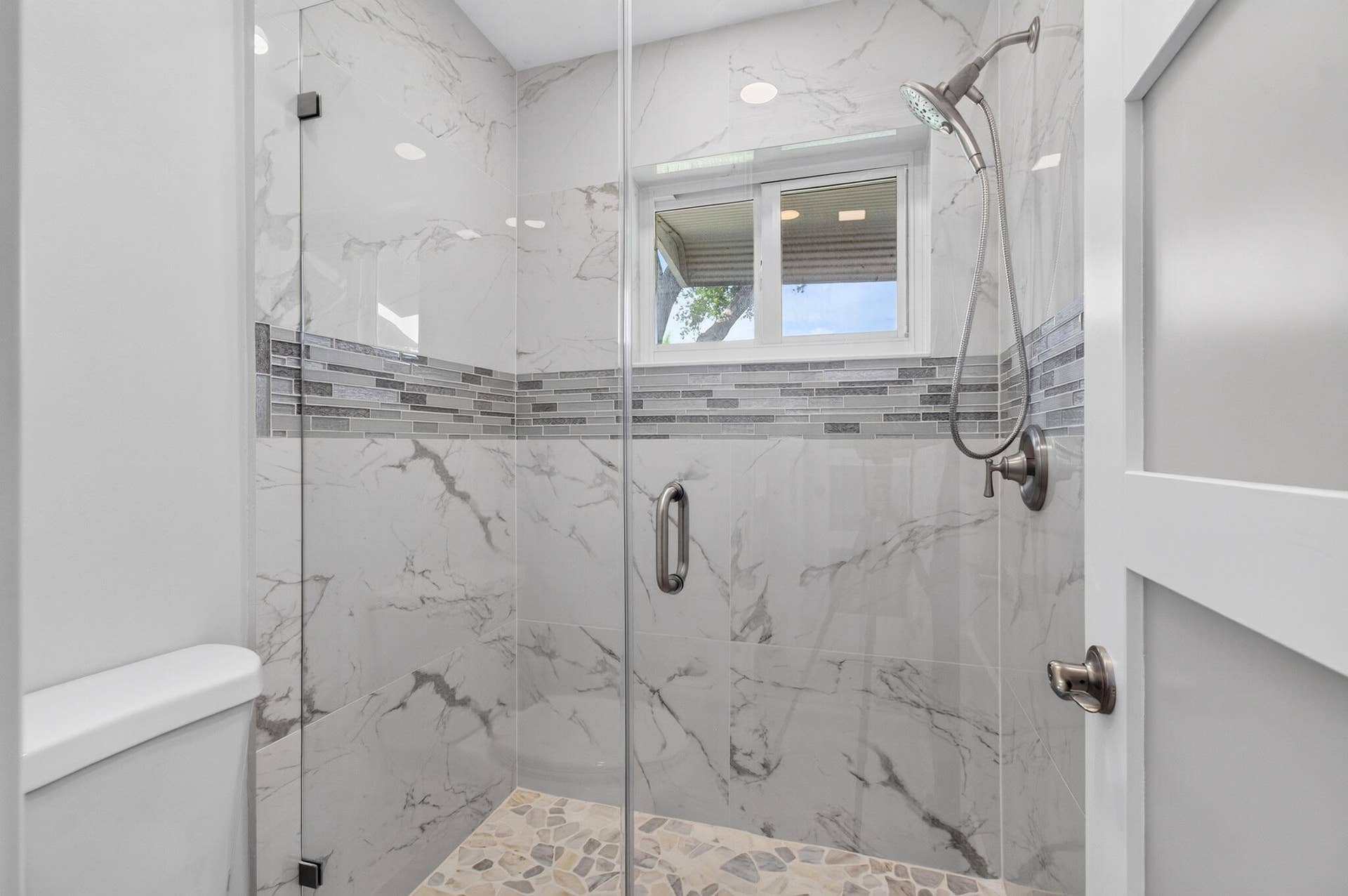 11_Bathroom_2_shower_Original