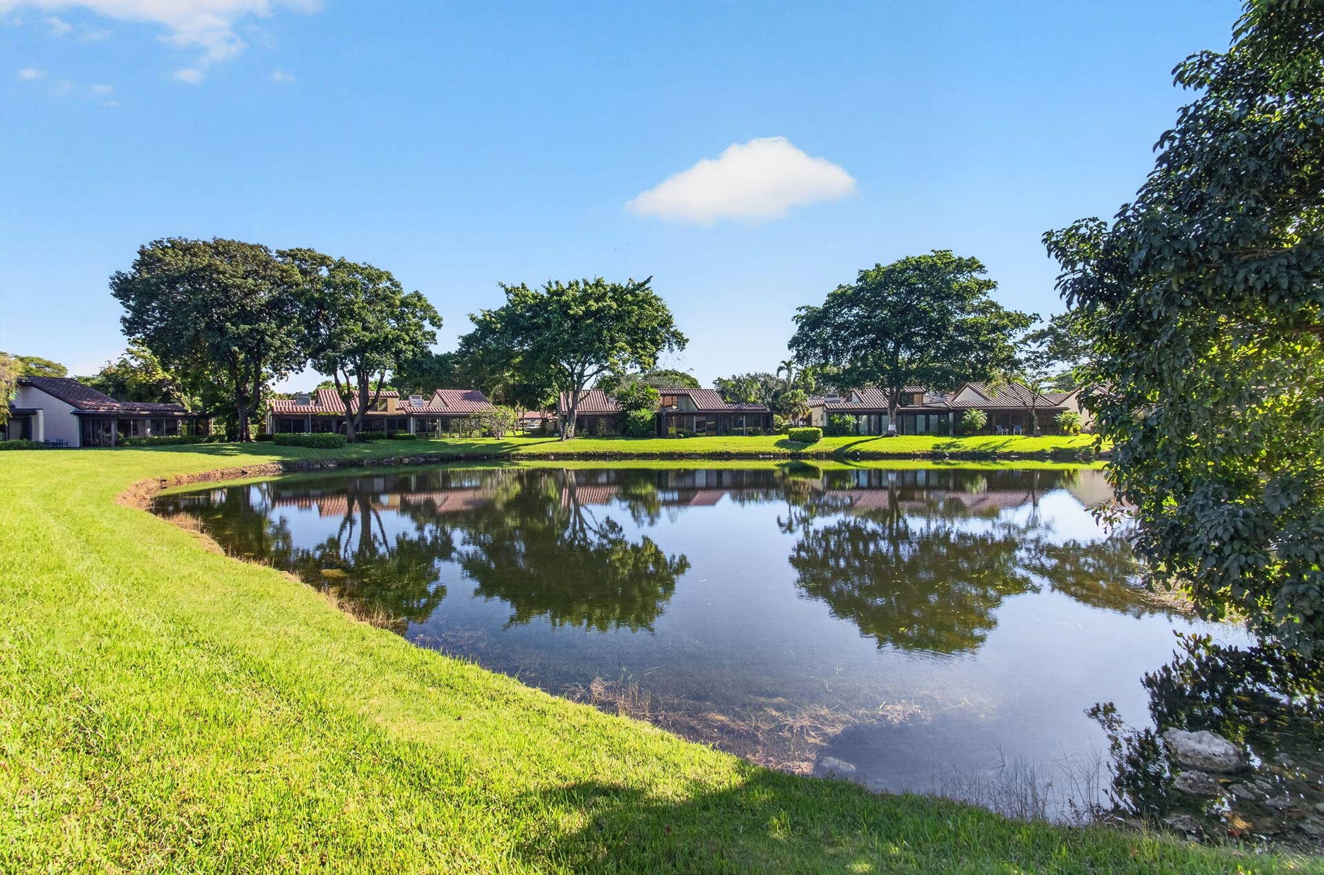 21923 Arriba Real, Boca Raton, FL 33433 29_Lake_view_reverse