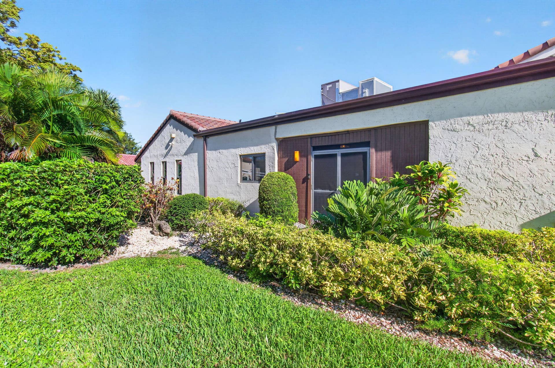 21923 Arriba Real, Boca Raton, FL 33433 27_Side_exterior