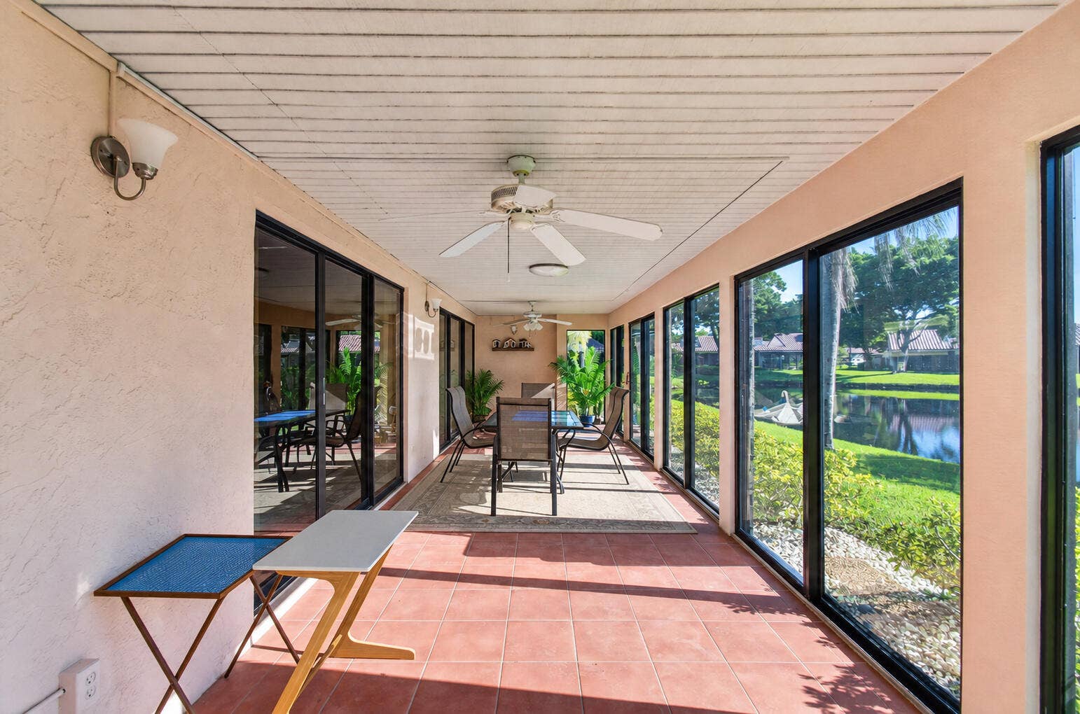 21923 Arriba Real, Boca Raton, FL 33433 03_Lakefront_lanai