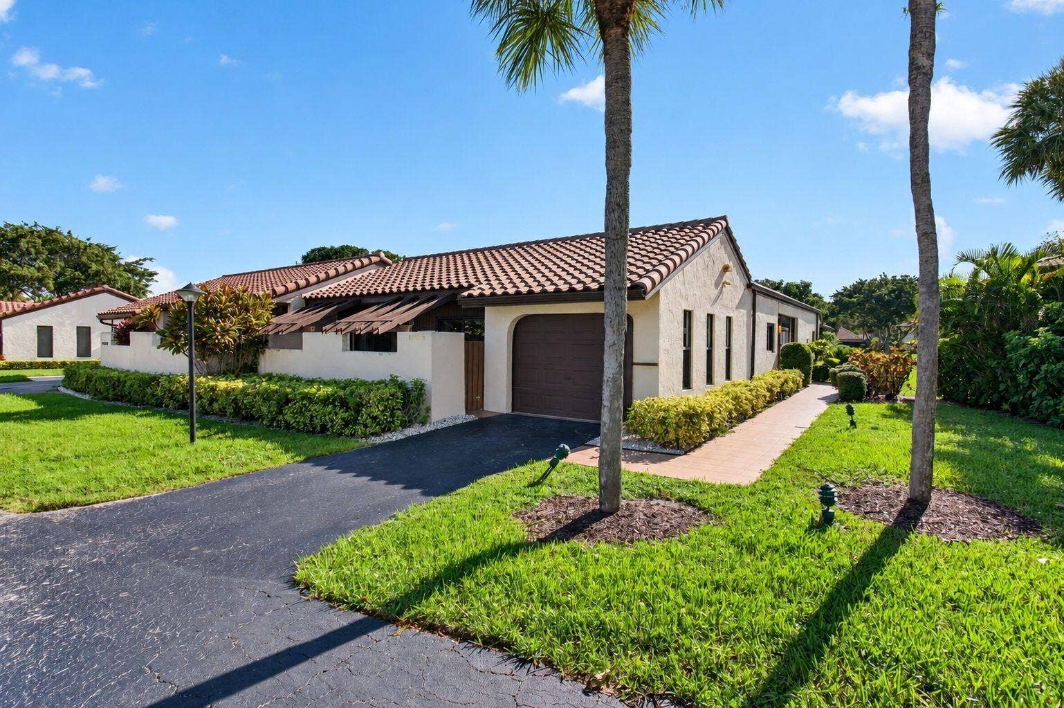 21923 Arriba Real, Boca Raton, FL 33433 01_Front_exterior