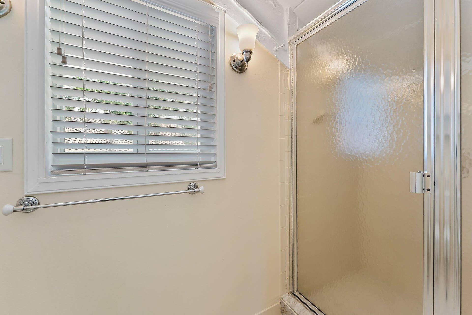 029-107MakoLn-Jupiter-FL-SMALL