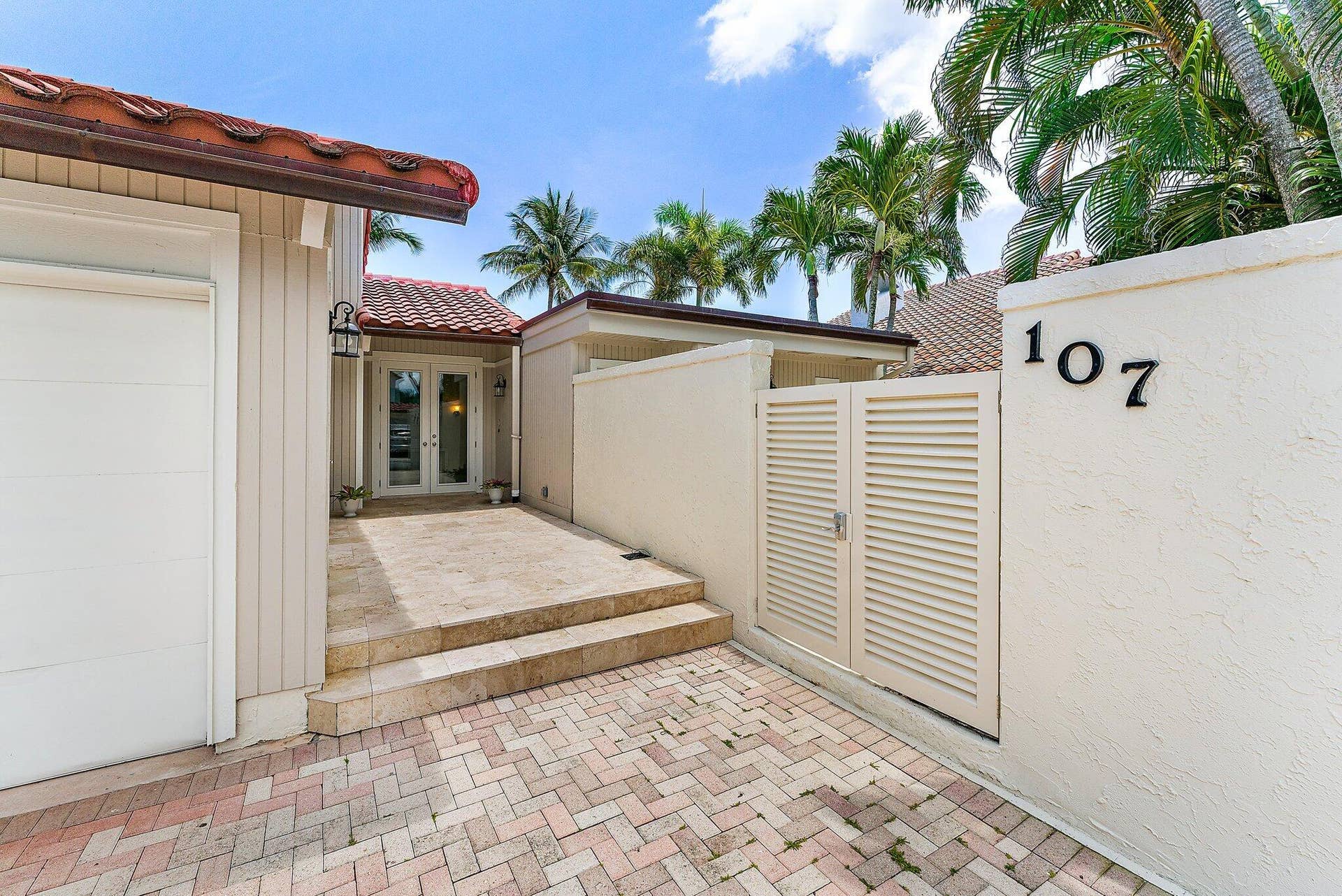 Private entrance