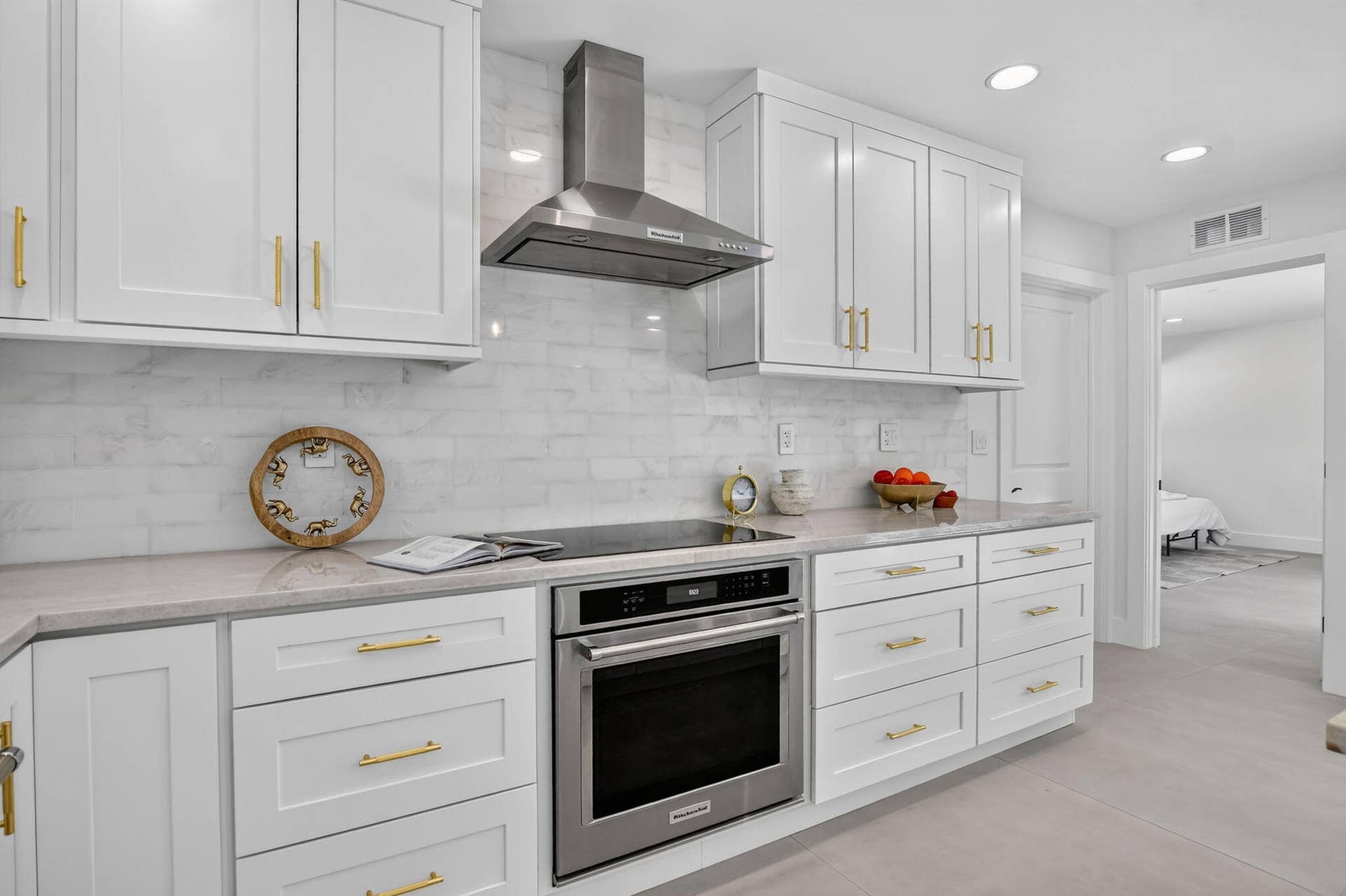 550 SW 6TH Avenue, Boca Raton, FL 33486 25-web-or-mls-DSC_4265