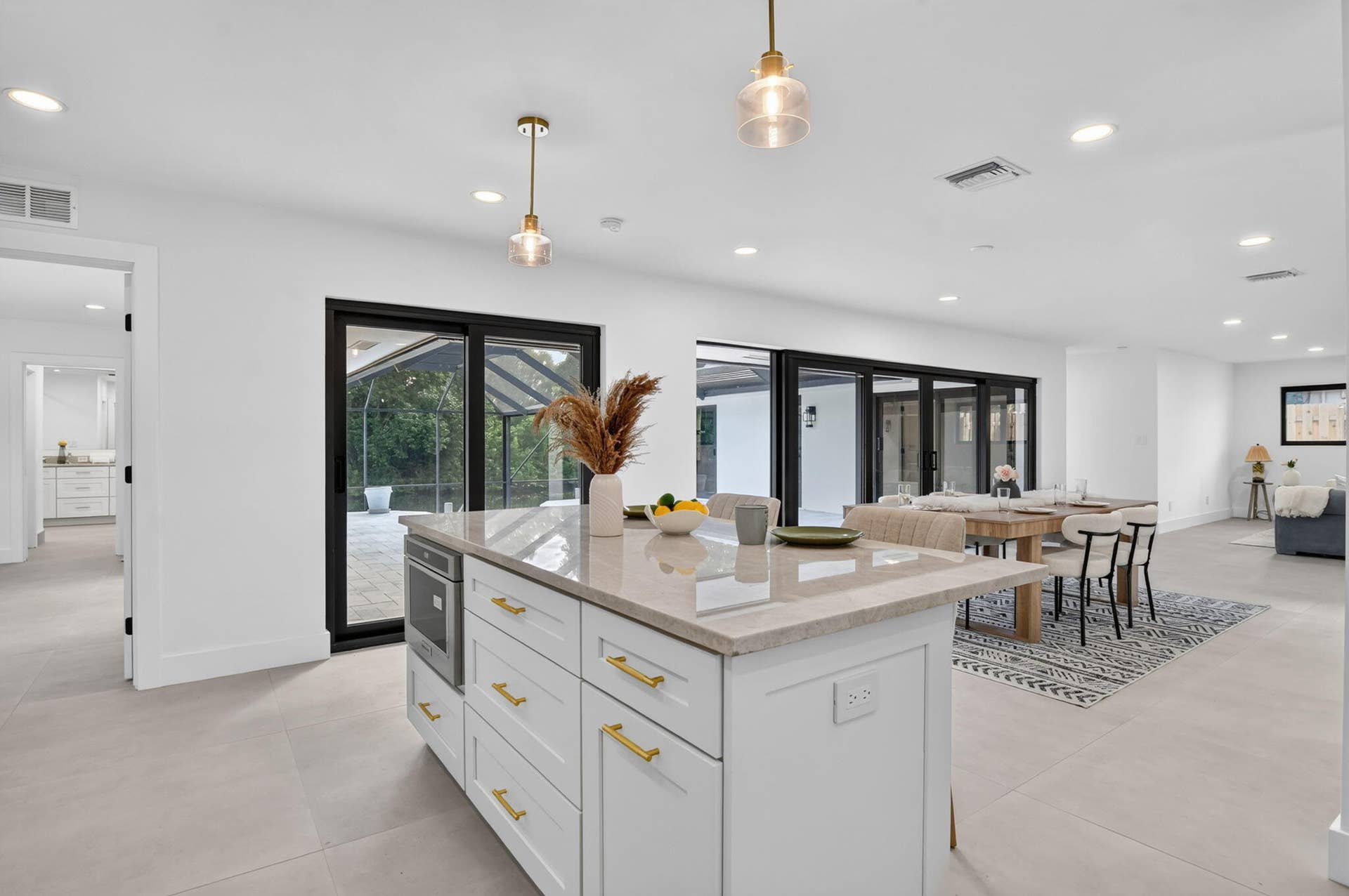 550 SW 6TH Avenue, Boca Raton, FL 33486 24-web-or-mls-DSC_4259