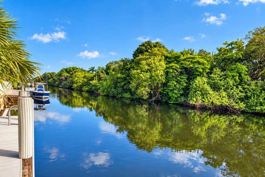 Property photo for 550 SW 6TH Avenue, Boca Raton, FL