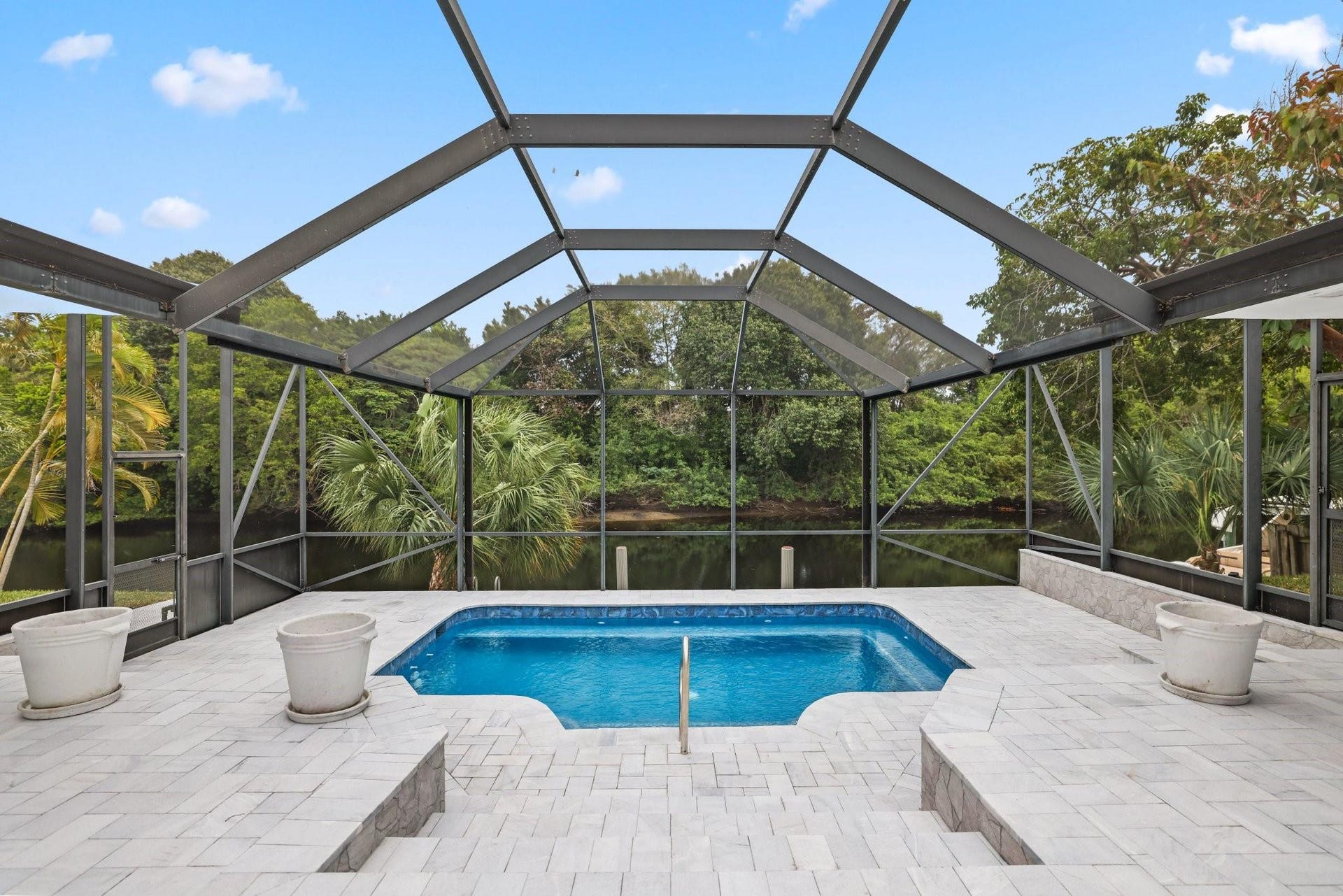 550 SW 6TH Avenue, Boca Raton, FL 33486 Photo 2