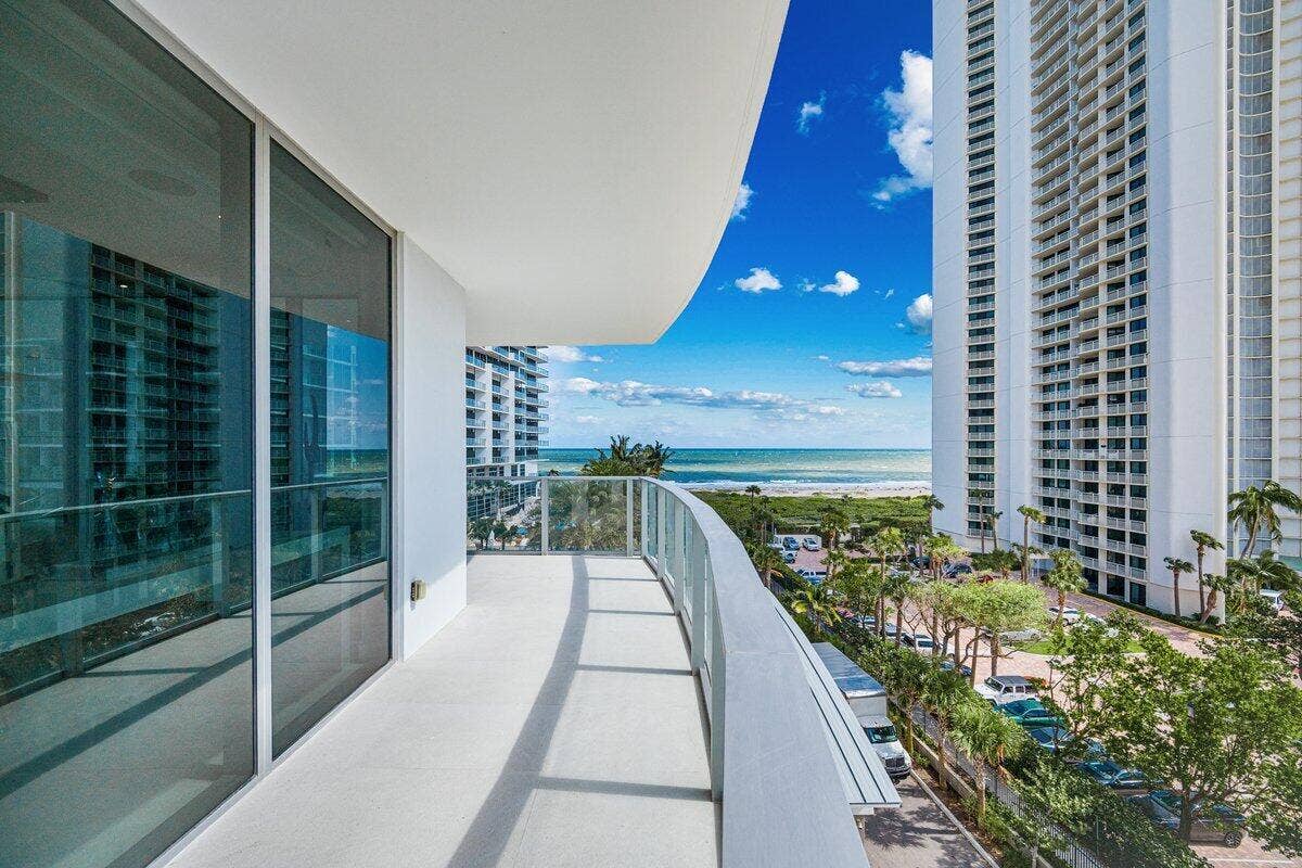 3100 N Ocean Drive, #P-605, Singer Island, FL 33404 DSC02831