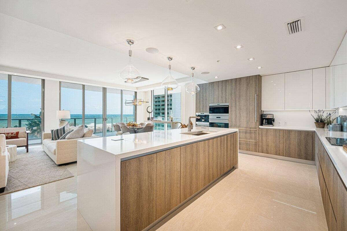 3100 N Ocean Drive, #P-605, Singer Island, FL 33404 DSC02791