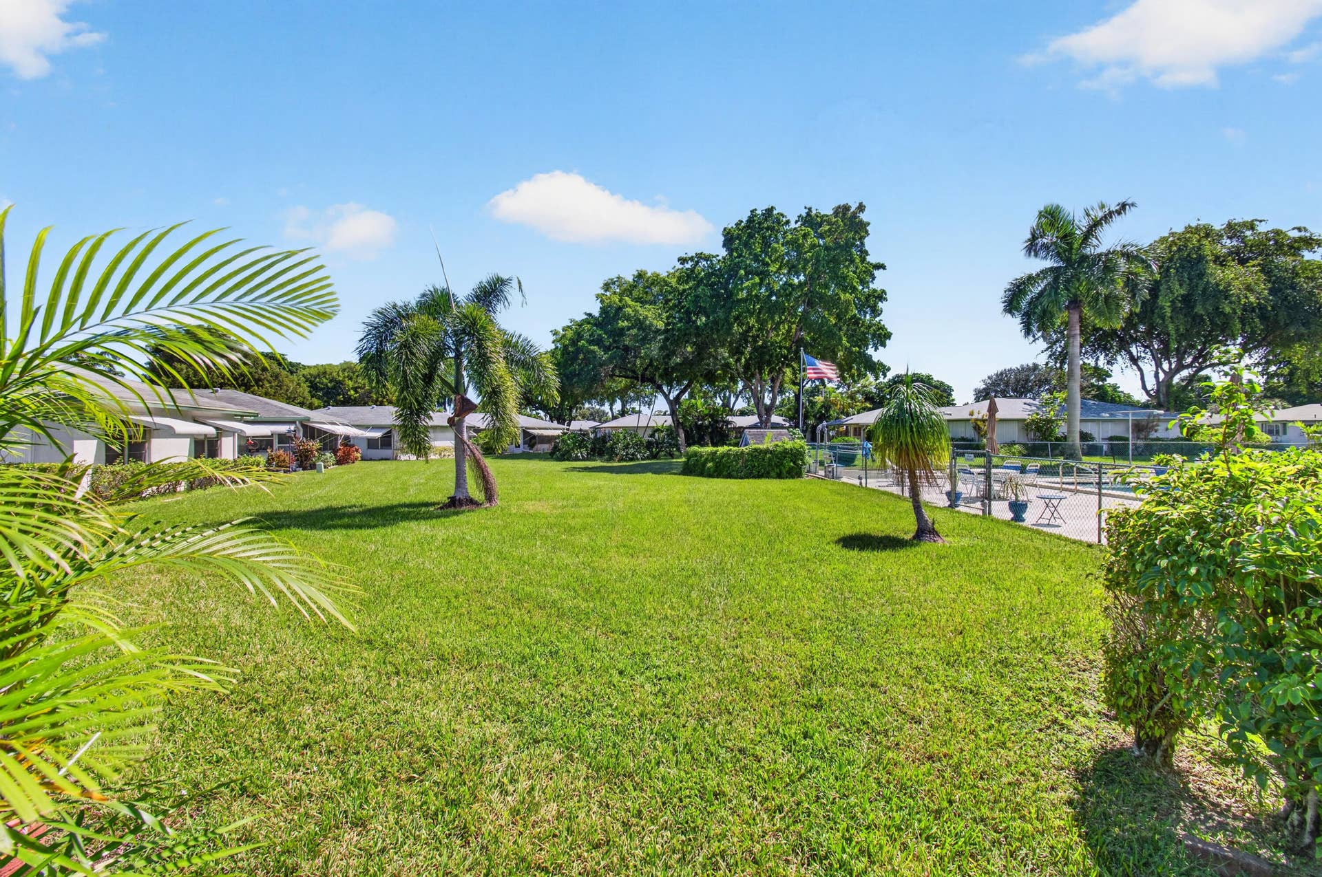 842 Meadowlark Lane, Delray Beach, FL 33445 23_green_space_and_pool_proximity_DSC_92