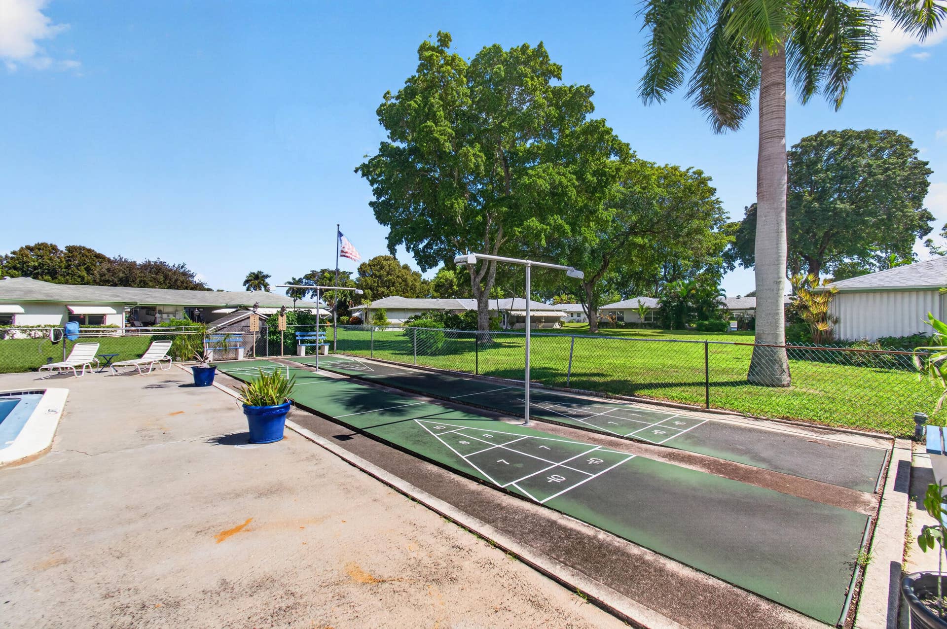 842 Meadowlark Lane, Delray Beach, FL 33445 25_community_shuffleboard_DSC_9269