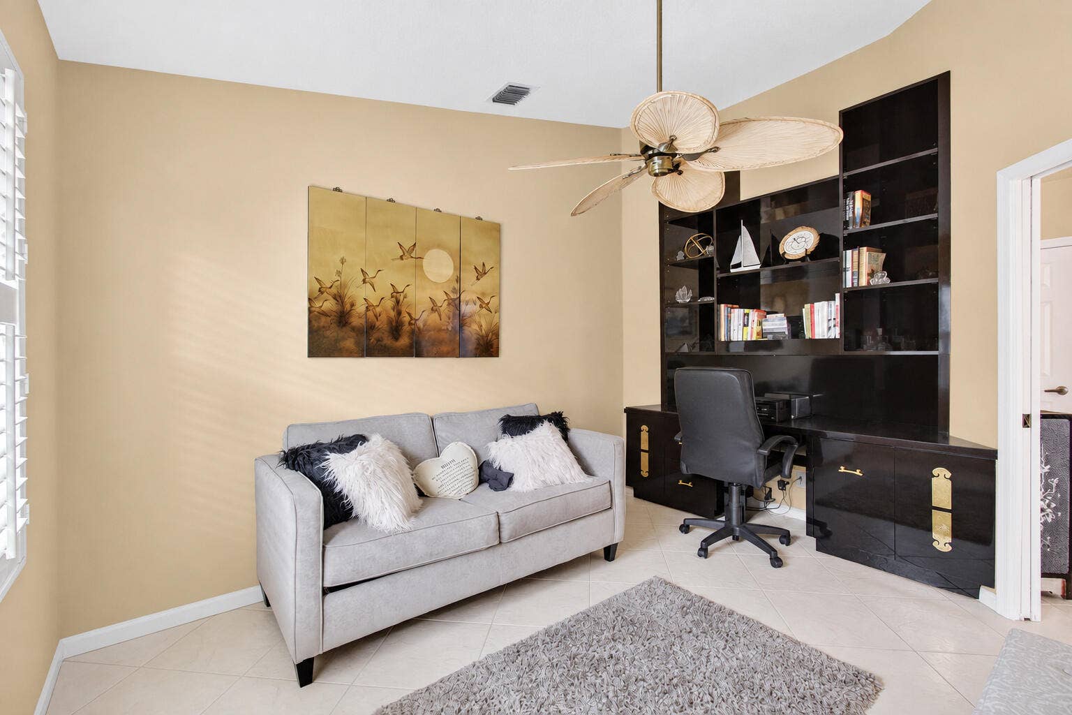 20_Office_and_den