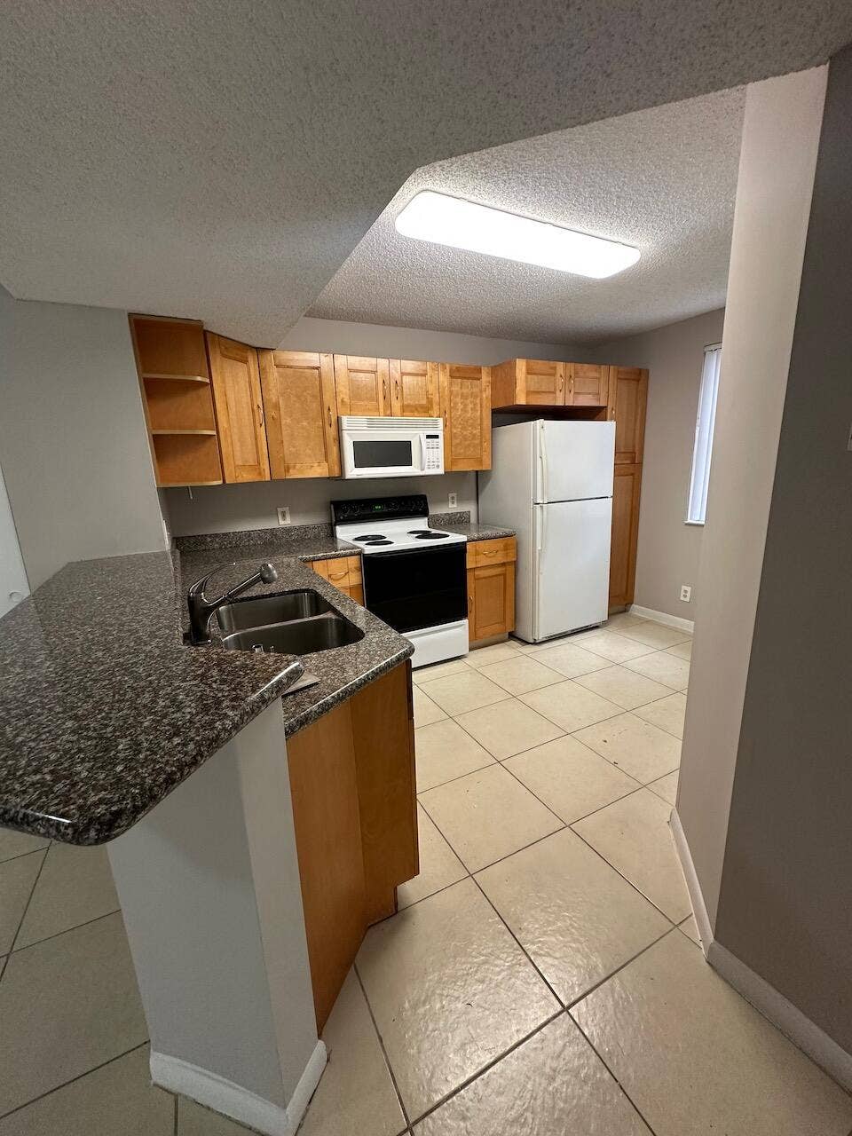 9001 WILES Road, #101, Coral Springs, Coral Springs, FL 33067 IMG_2313