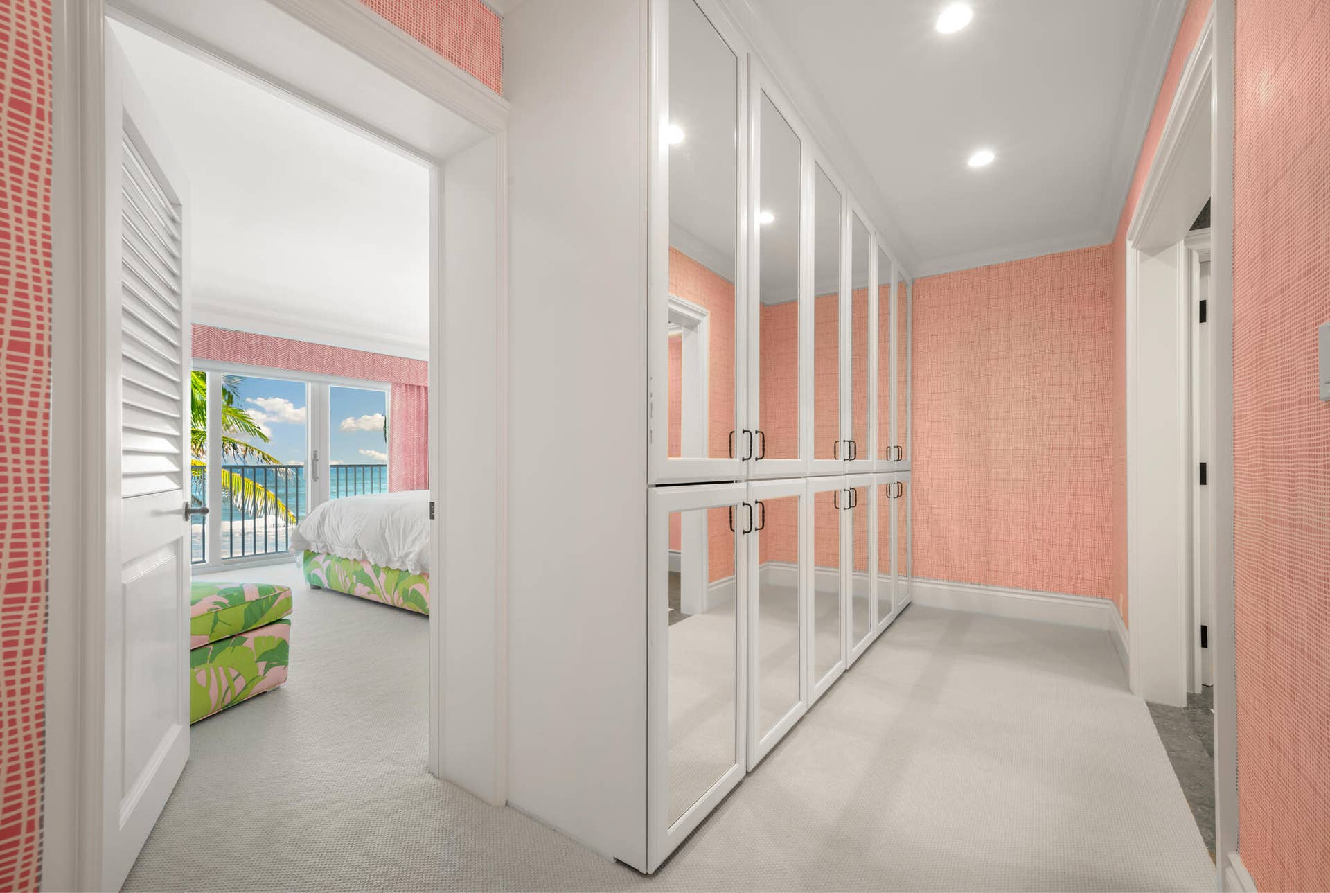 350 S OCEAN Boulevard, #3030, Palm Beach, Palm Beach, FL 33480 Private Primary Suite Hall