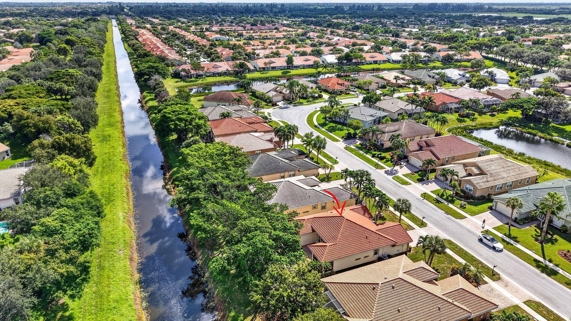 8906 Via Tuscany Drive, Boynton Beach, FL 33472 55-web-or-mls-DJI_20261014111408_0717_D