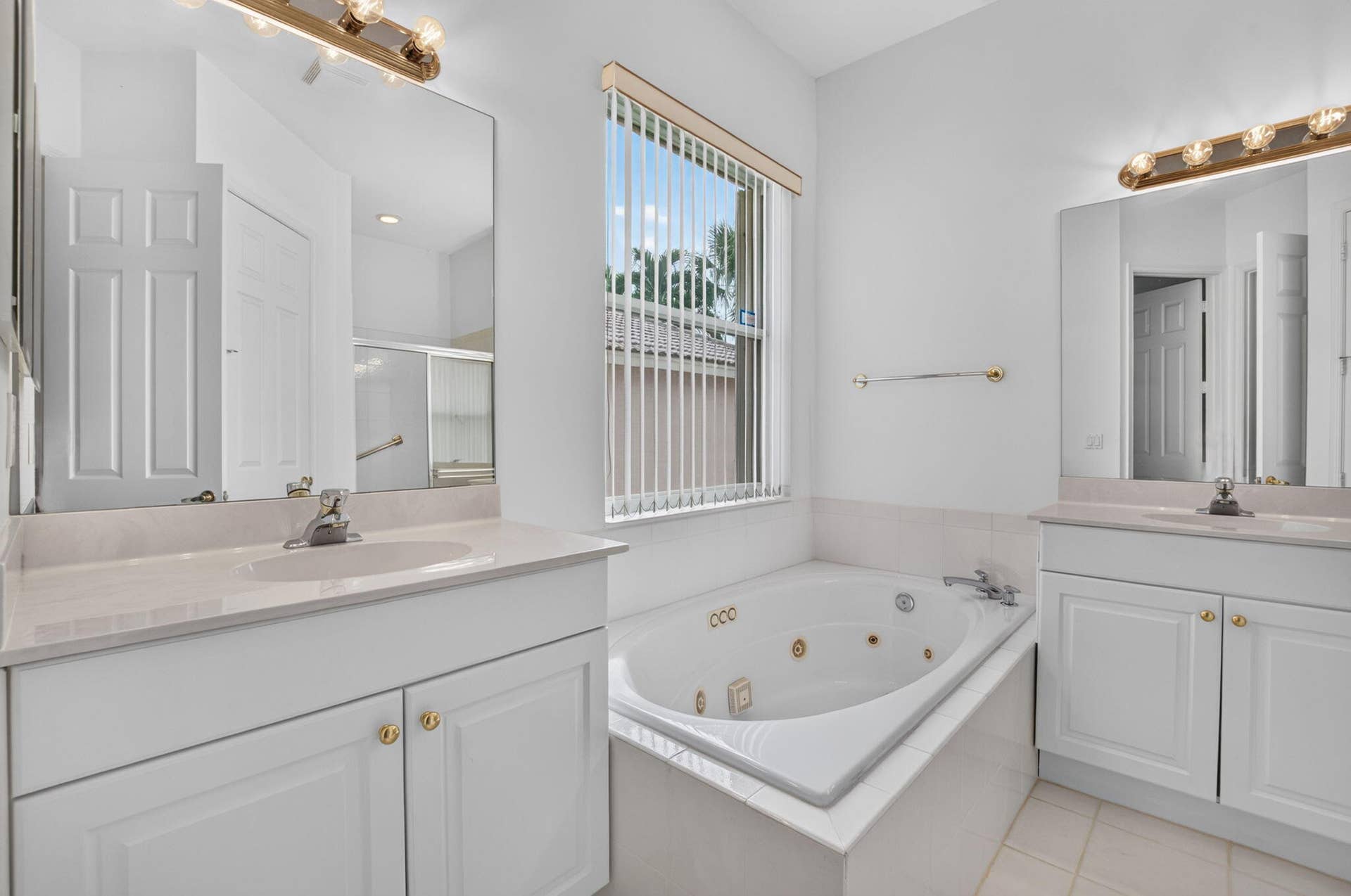 8906 Via Tuscany Drive, Boynton Beach, FL 33472 31-web-or-mls-DSC_1539
