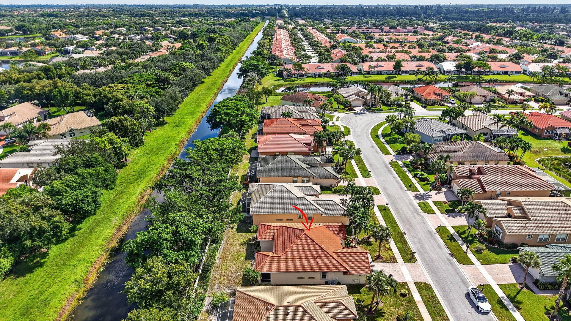 8906 Via Tuscany Drive, Boynton Beach, FL 33472 56-web-or-mls-DJI_20261014111415_0722_D