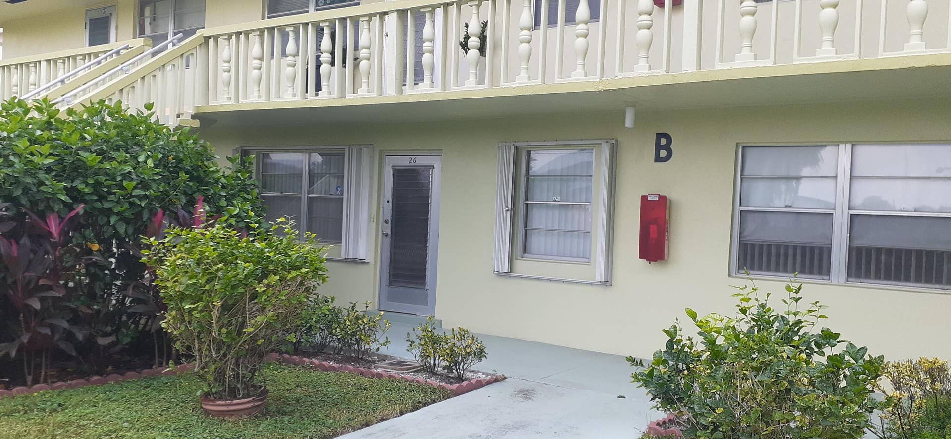 26 Sheffield B, West Palm Beach, FL 33417 -313504480_20261008_123844_2841281_resiz