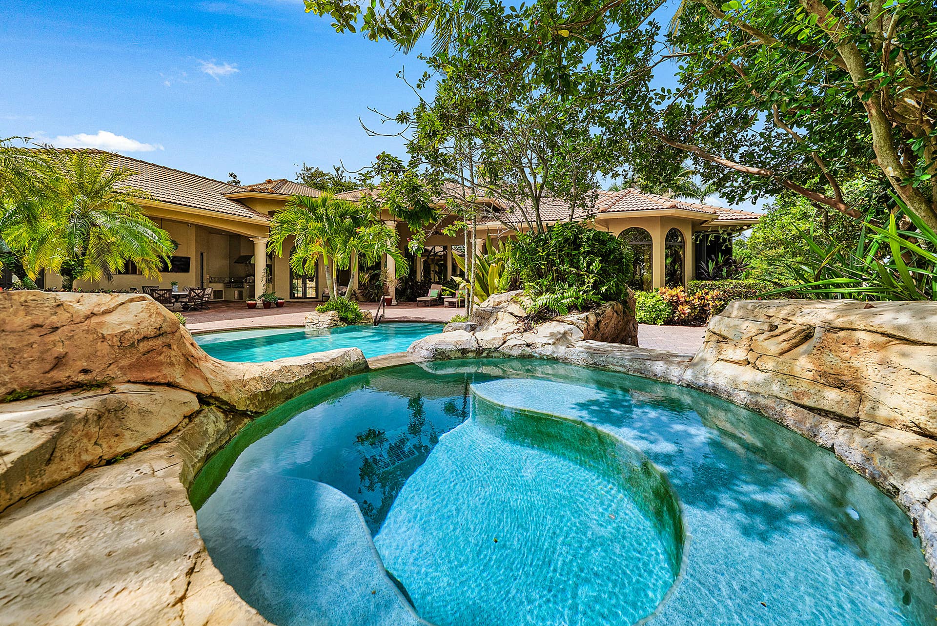 7730 Woodsmuir Drive, West Palm Beach, FL 33412 Hot Tub w/ 2 Waterfalls