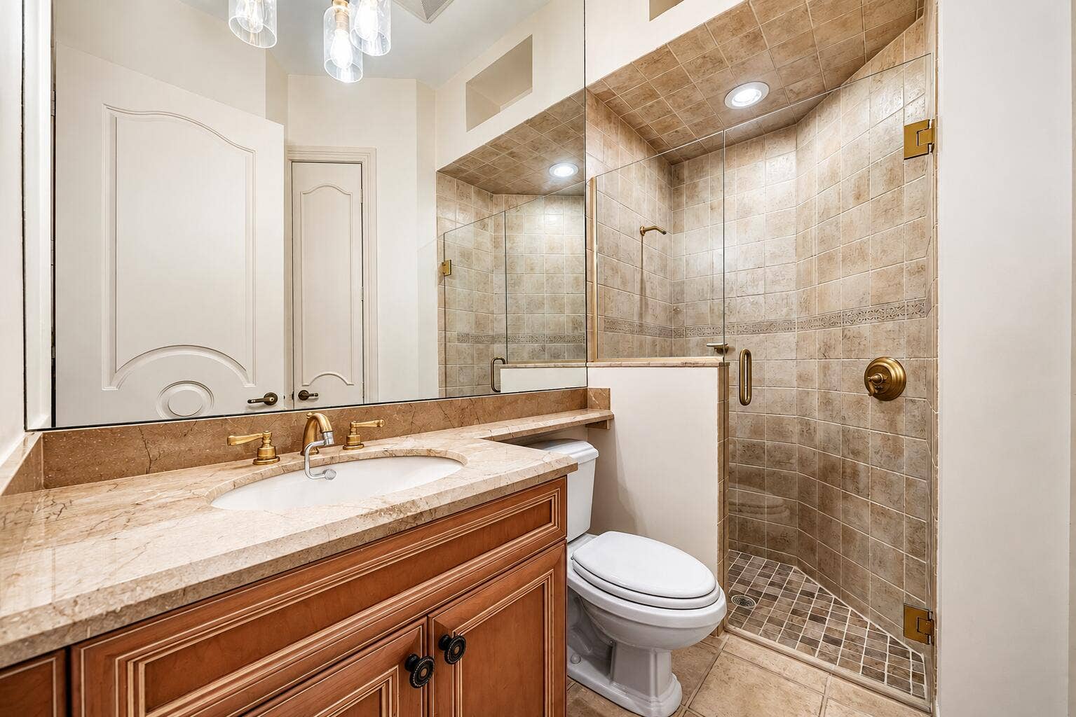7730 Woodsmuir Drive, West Palm Beach, FL 33412 3rd Bathroom Ensuite
