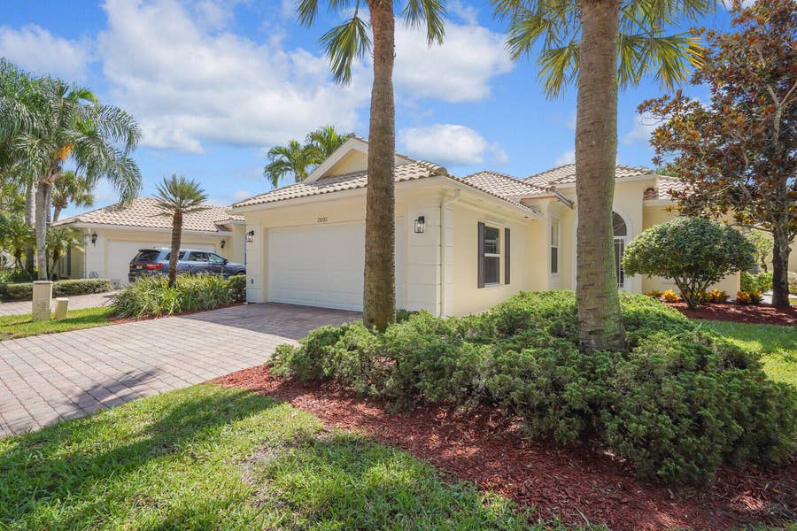 Property photo for 2930 RIO CLARO Drive S, Wellington, FL