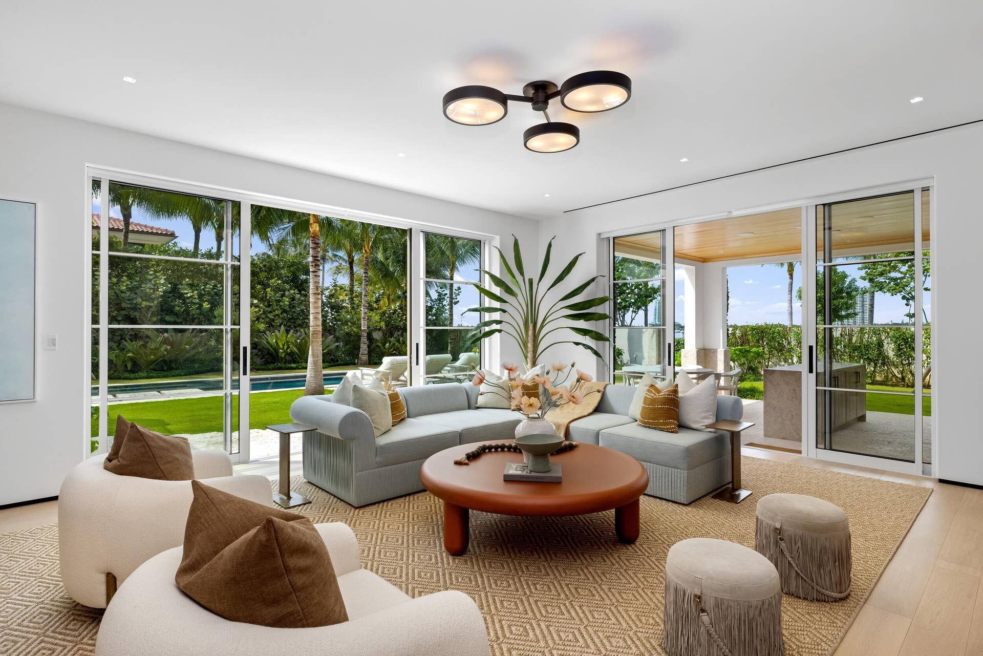 1265 N Lake Way, Palm Beach, FL 33480 34 - Family Room