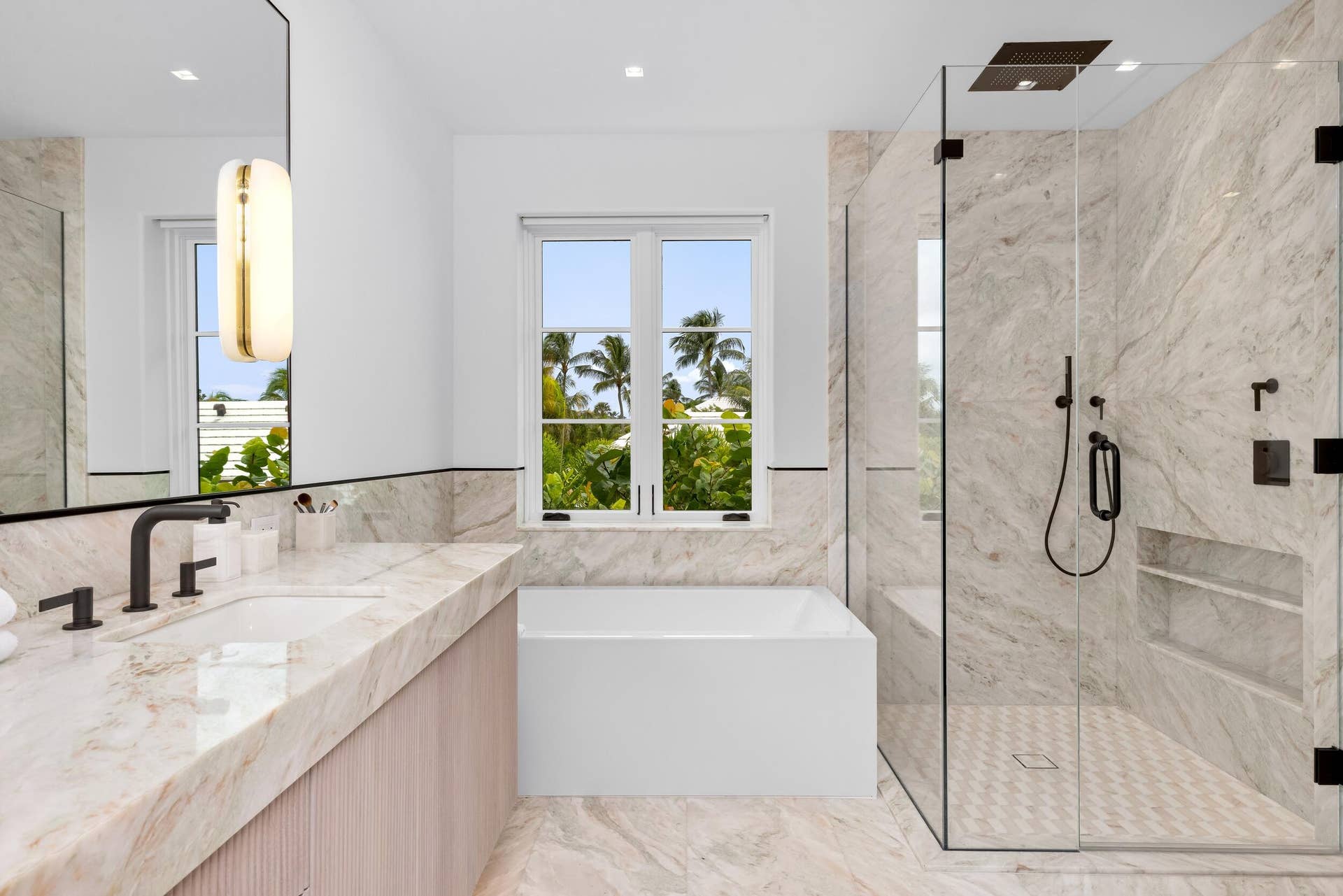 1265 N Lake Way, Palm Beach, FL 33480 40 - Primary Bath 1