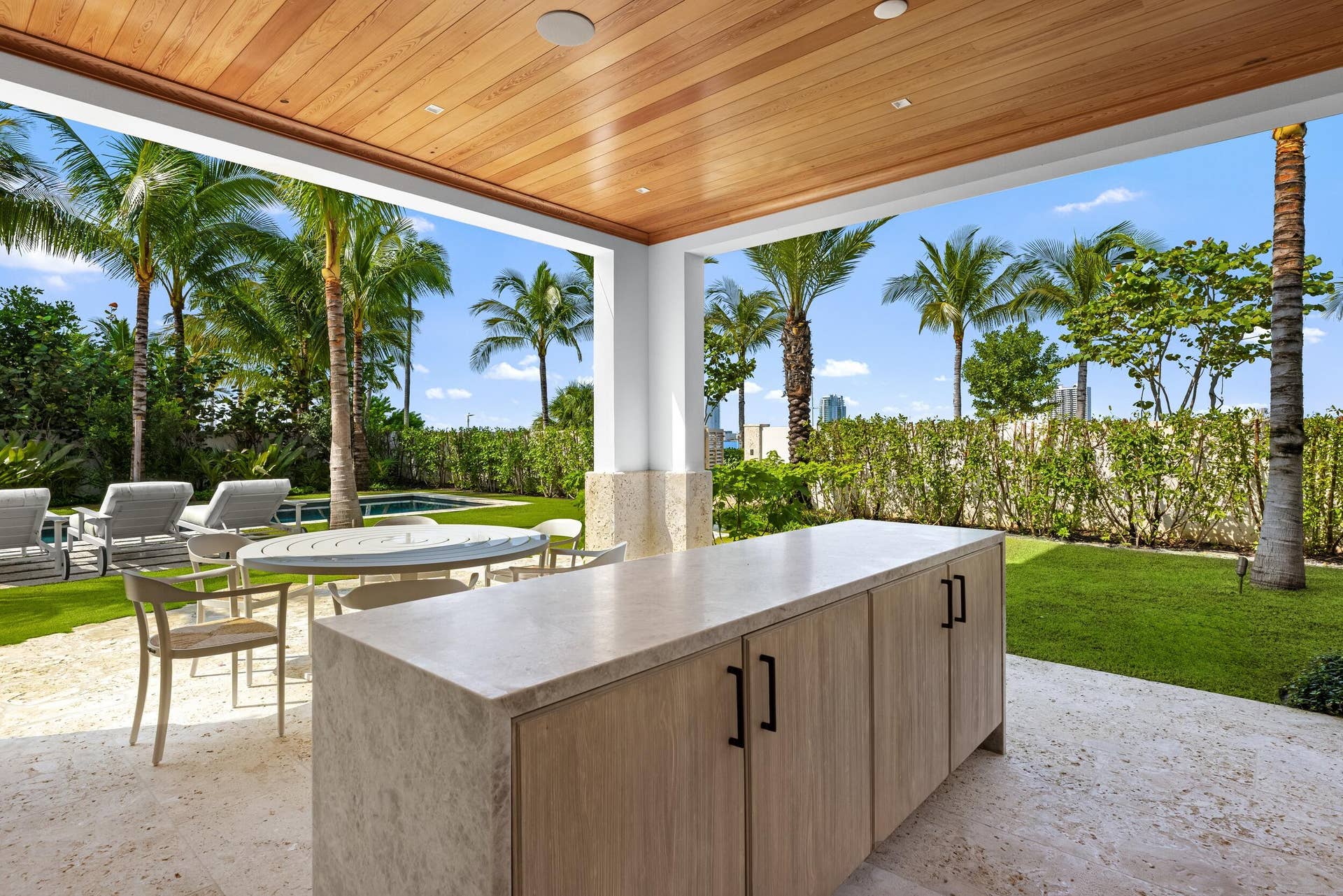 1265 N Lake Way, Palm Beach, FL 33480 17 - Family Room Patio