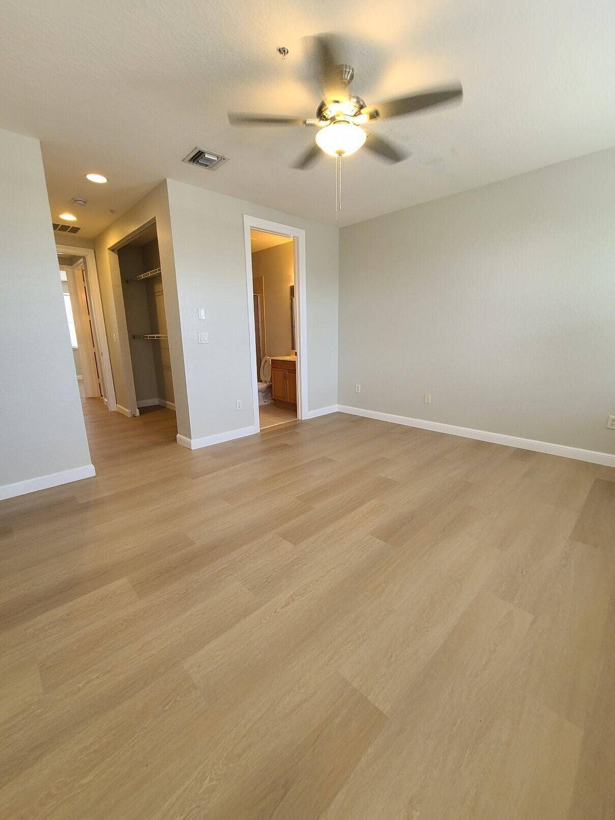 590 AMADOR Lane, #6, West Palm Beach, FL 33401 20211115_104937_copy_1209x1612