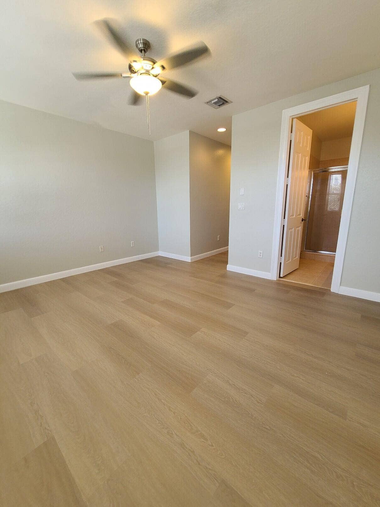 590 AMADOR Lane, #6, West Palm Beach, FL 33401 20211115_104944_copy_1209x1612