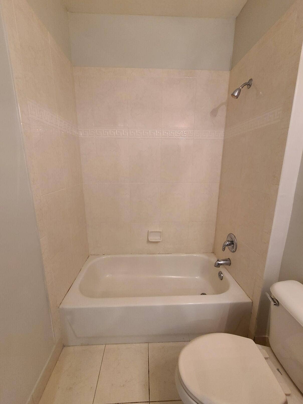 590 AMADOR Lane, #6, West Palm Beach, FL 33401 20211115_104850_copy_1209x1612