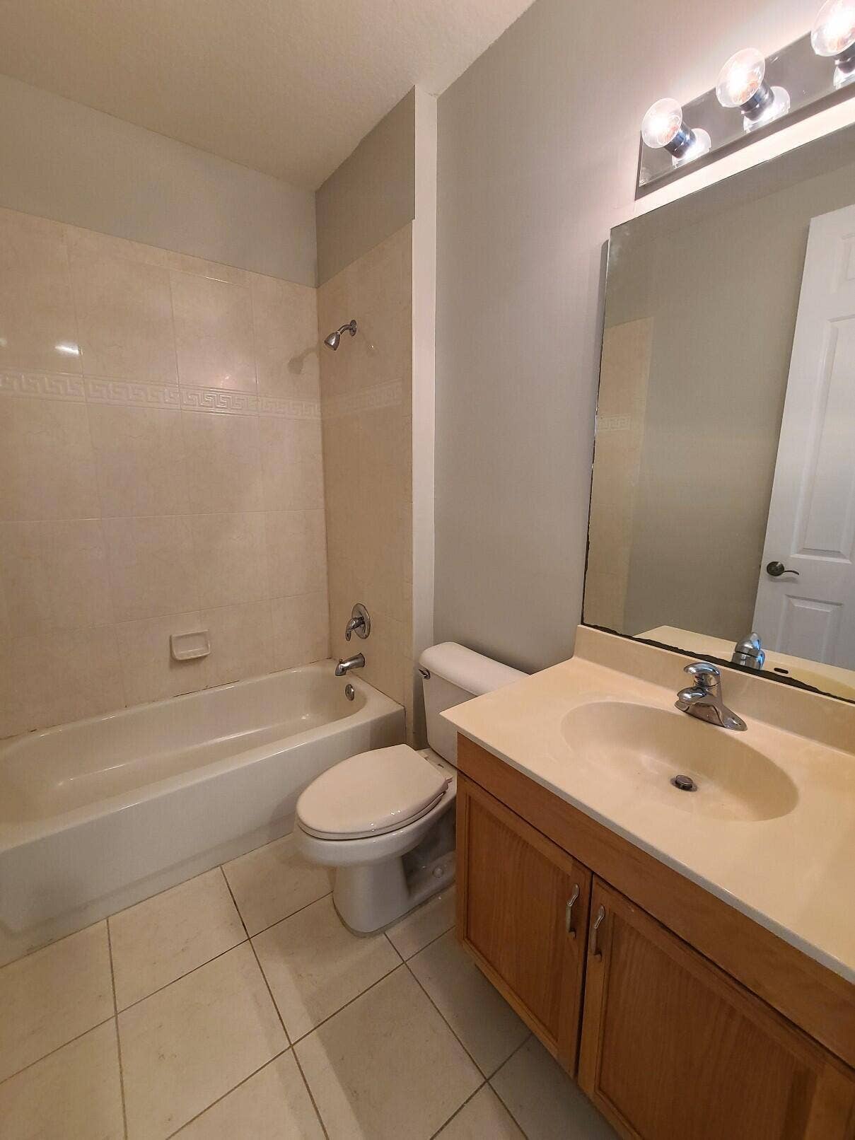 590 AMADOR Lane, #6, West Palm Beach, FL 33401 20211115_104847_copy_1209x1612
