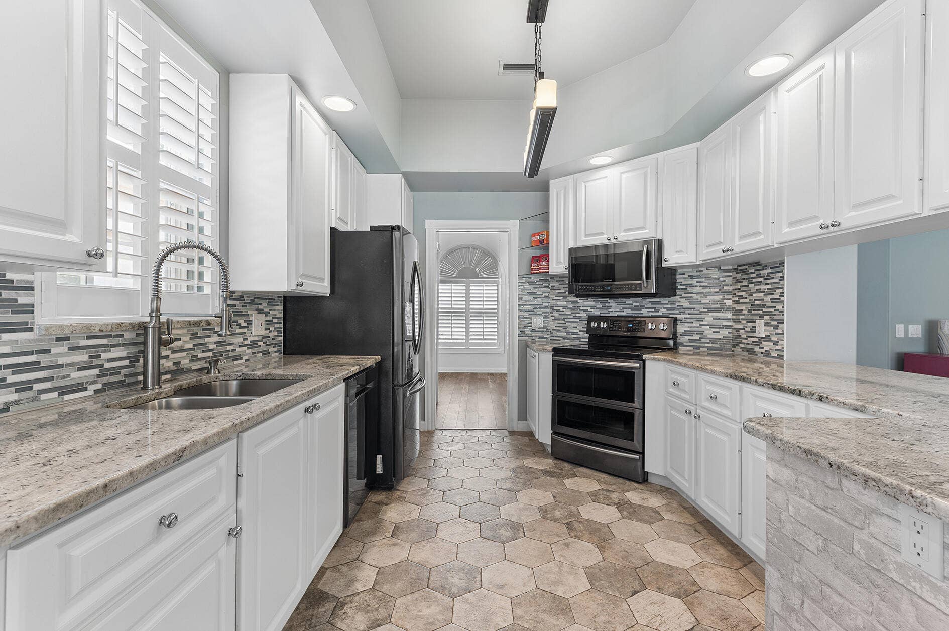 7303 Deer Point Lane, West Palm Beach, FL 33411 16